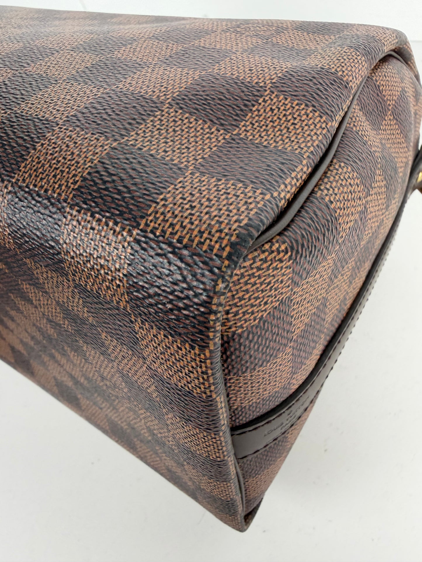 Louis Vuitton Speedy Bandouliere 25 Bag in Damier Ebene Coated Canvas NFC YE-1