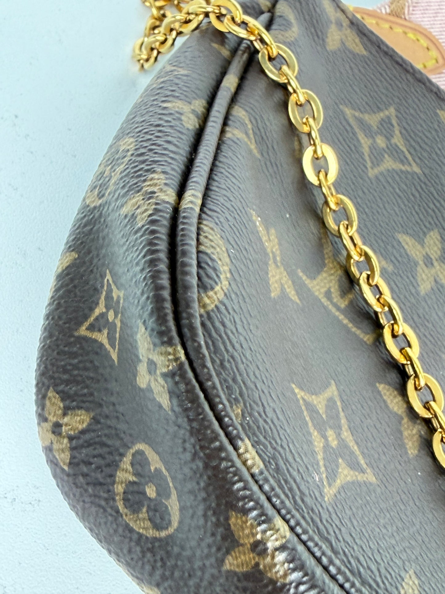 Louis Vuitton Multi Pochette Bag in Pink & Brown LV Monogram Coated Canvas NFC C-9