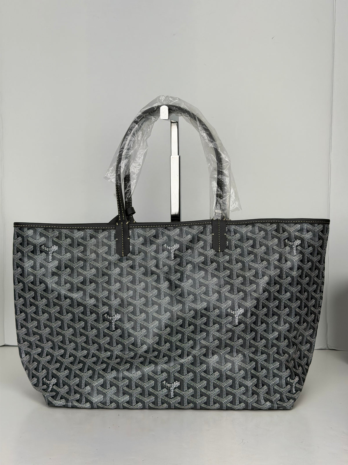 Goyard Saint Louis PM Tote Bag in Gray Goyardine Coated Canvas YD-6