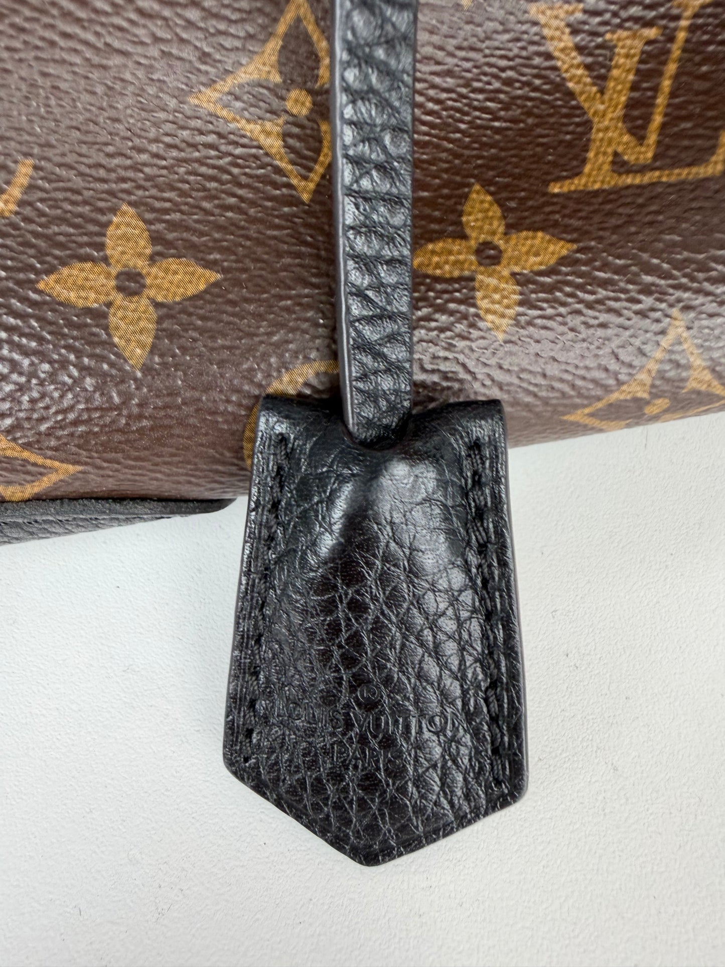 Louis Vuitton Retiro NM Handbag in Brown LV Monogram Coated Canvas 2015 YR-1