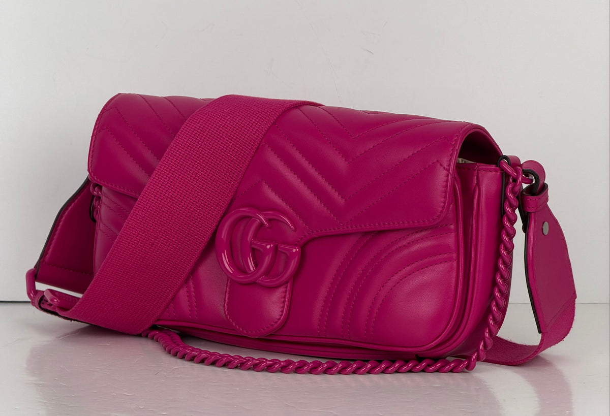 Gucci Interlocking G Marmont Small Shoulder Bag in Pink Quilted Chevron Leather YS12