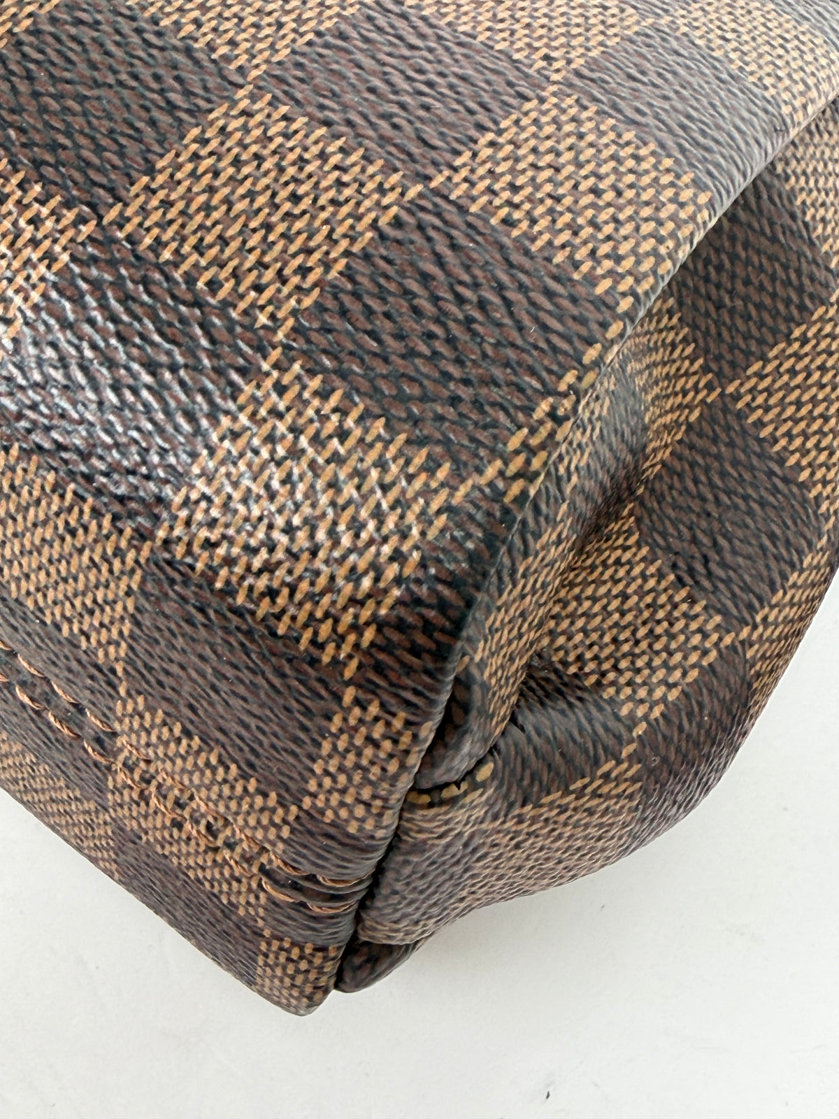 Louis Vuitton Croisette Handbag in Damier Ebene Coated Canvas NFC YE6