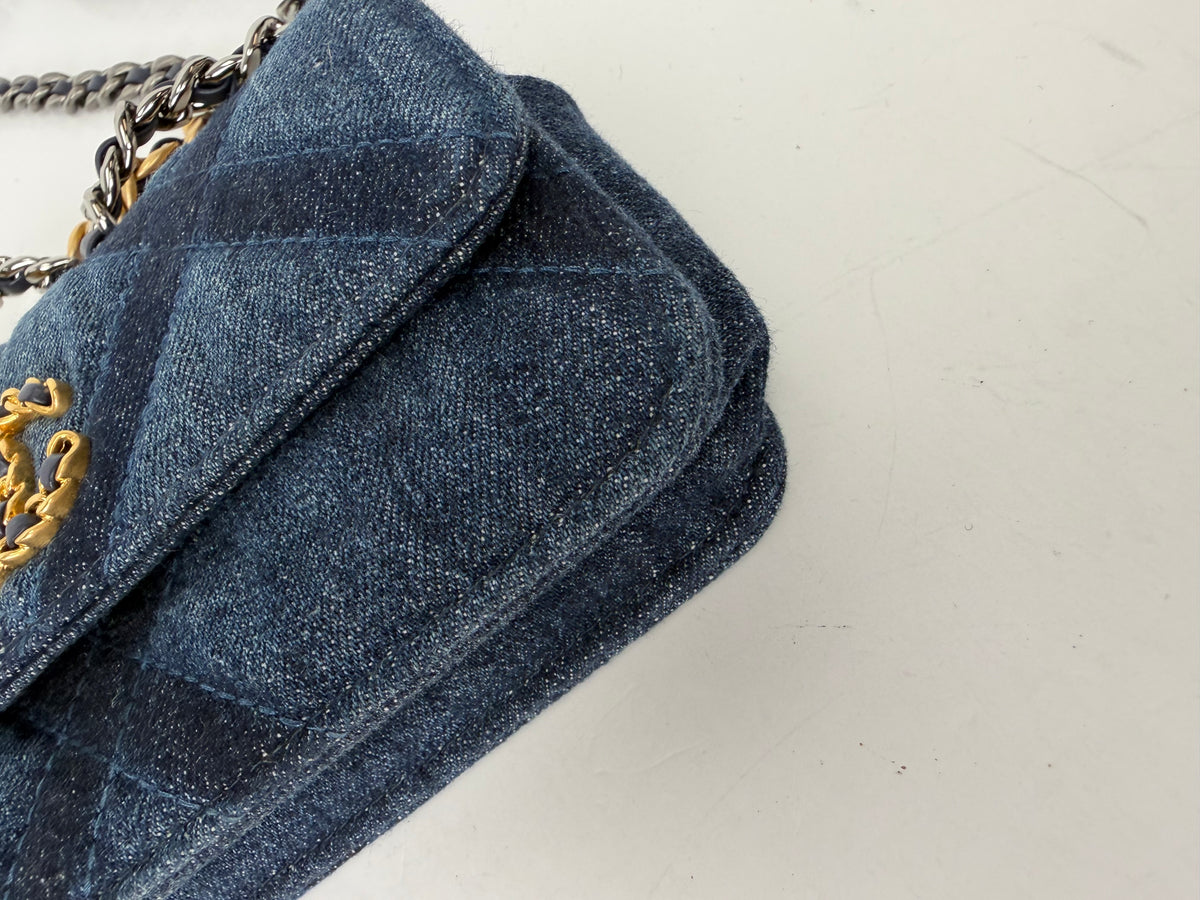 Chanel 19 Flap Bag Crafted in Blue Quilted Denim NFC YC8 L1
