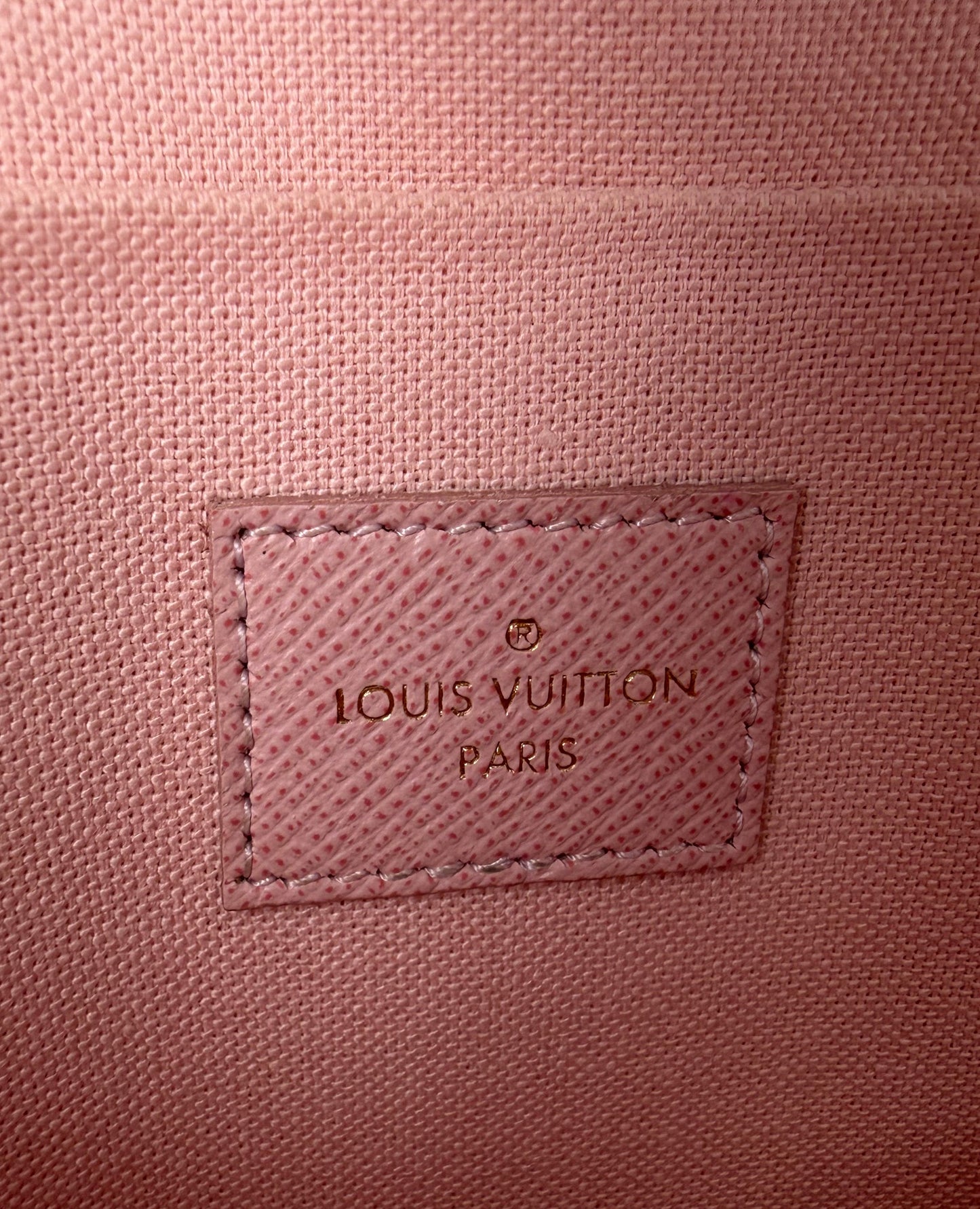 Louis Vuitton Felicie Pochette Bag in Damier Azur Coated Canvas 2019 S-06