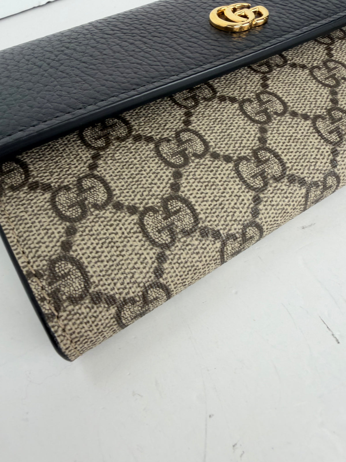 Gucci Bi-Color GG Marmont Continental Wallet t in GG Supreme Canvas YS14