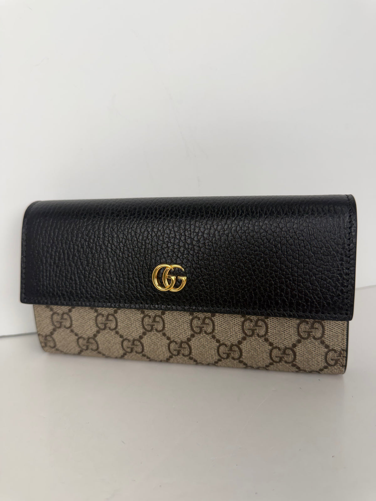 Gucci Bi-Color GG Marmont Continental Wallet t in GG Supreme Canvas YS14