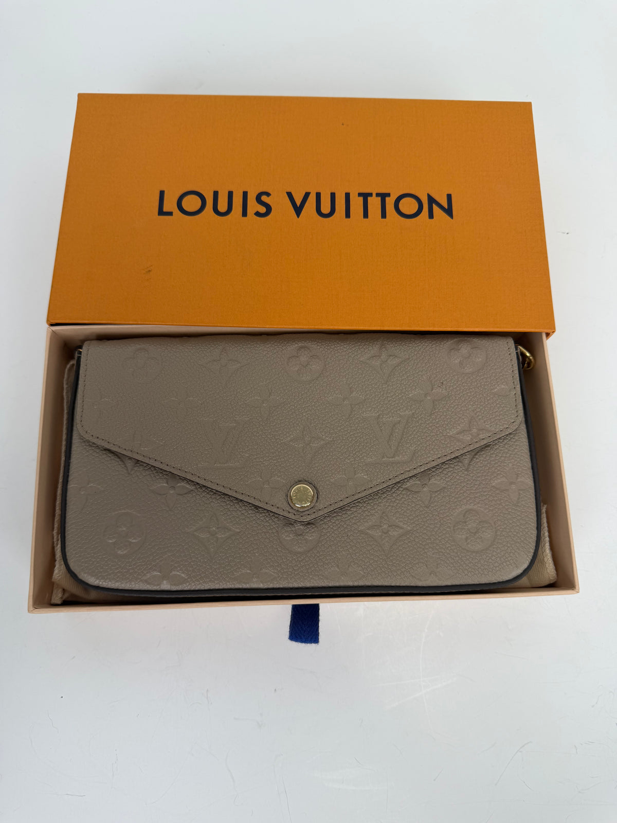 Louis Vuitton Pochette Felicie in Beige LV Monogram Empreinte Leather NFC Y