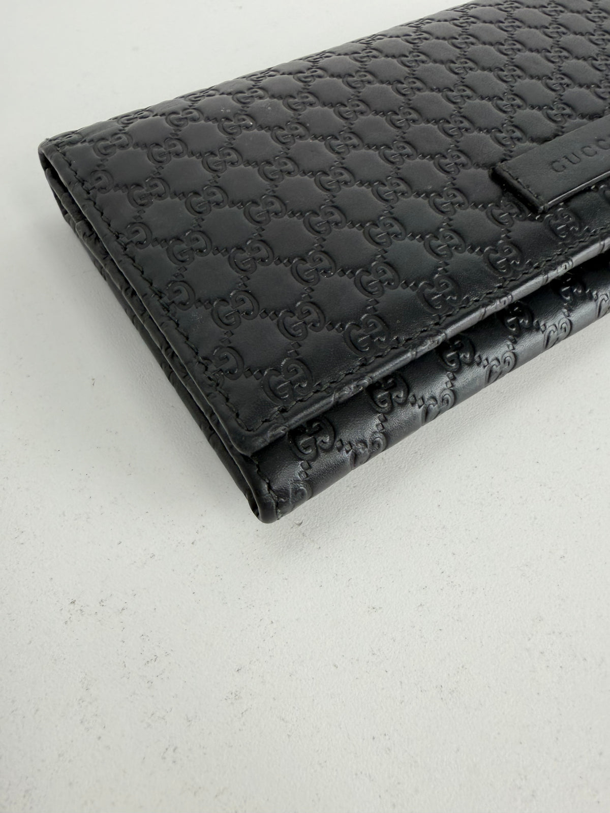 Gucci Microguccissima Continental Wallet in Black Leather K3