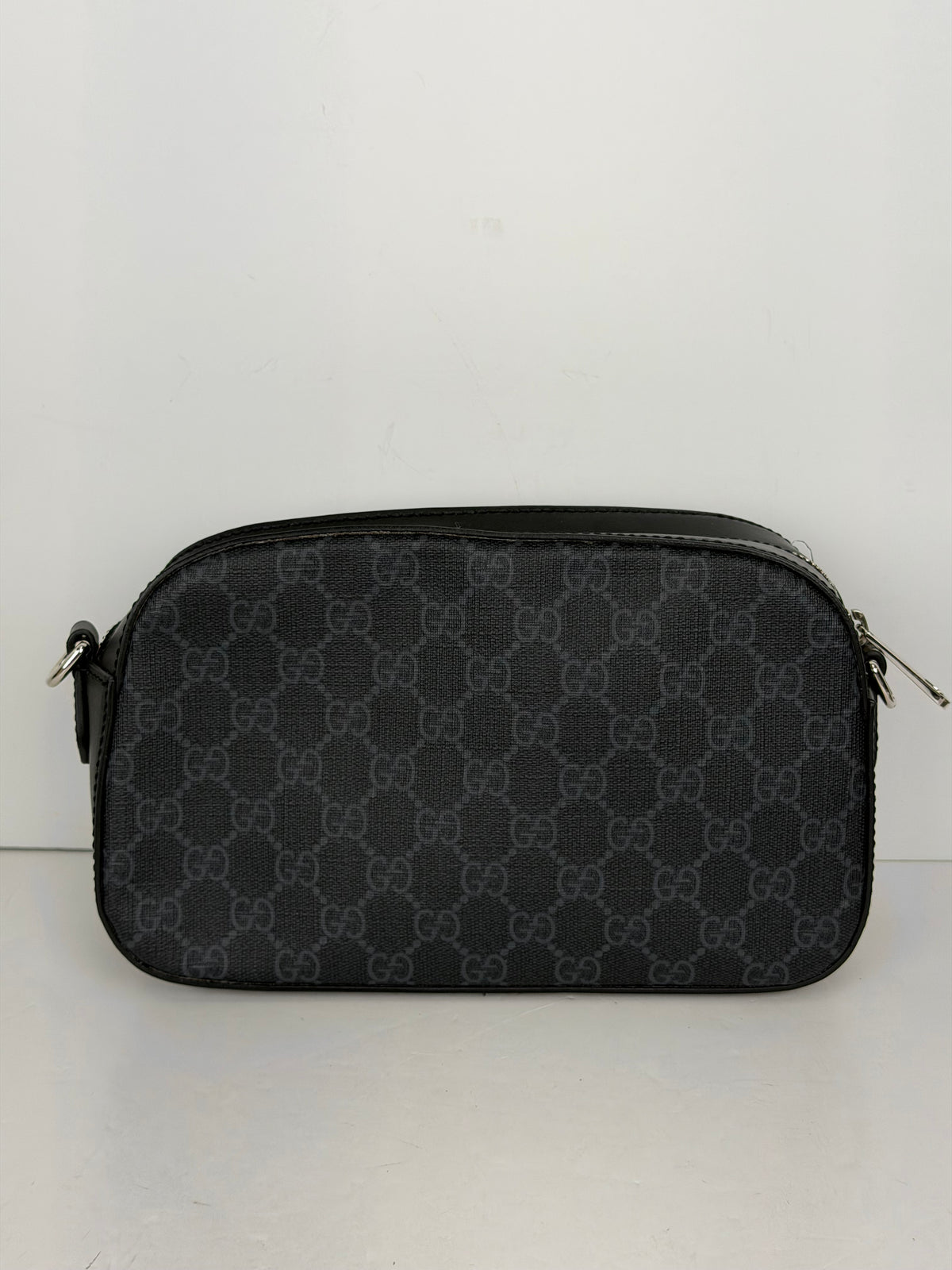 Gucci Web Camera Men's Shoulder Bag Small in Black GG Supreme Coated Canvas YS23