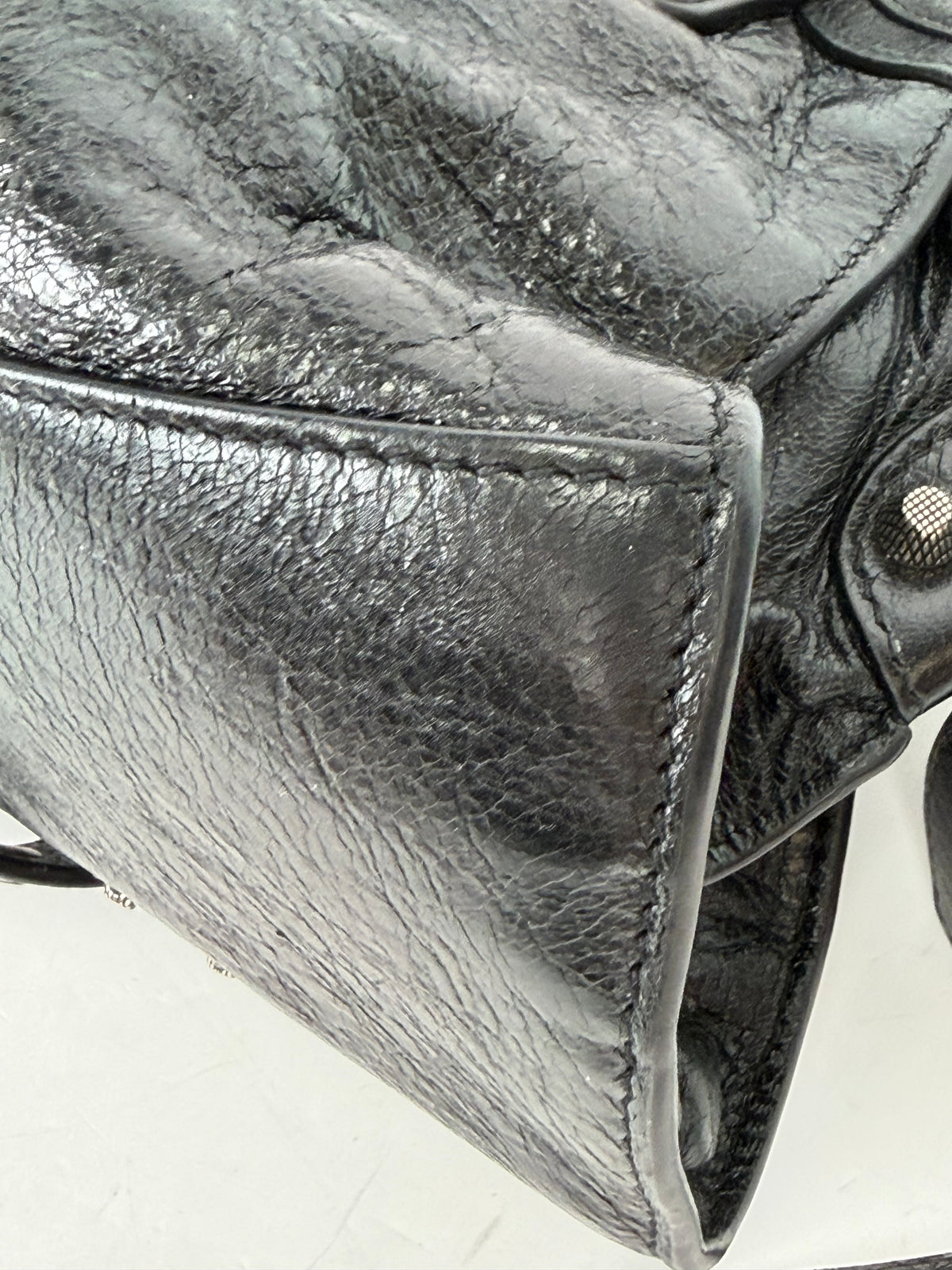 Balenciaga Neo Cagole Handbag XS in Black Crinkled Leather YS11