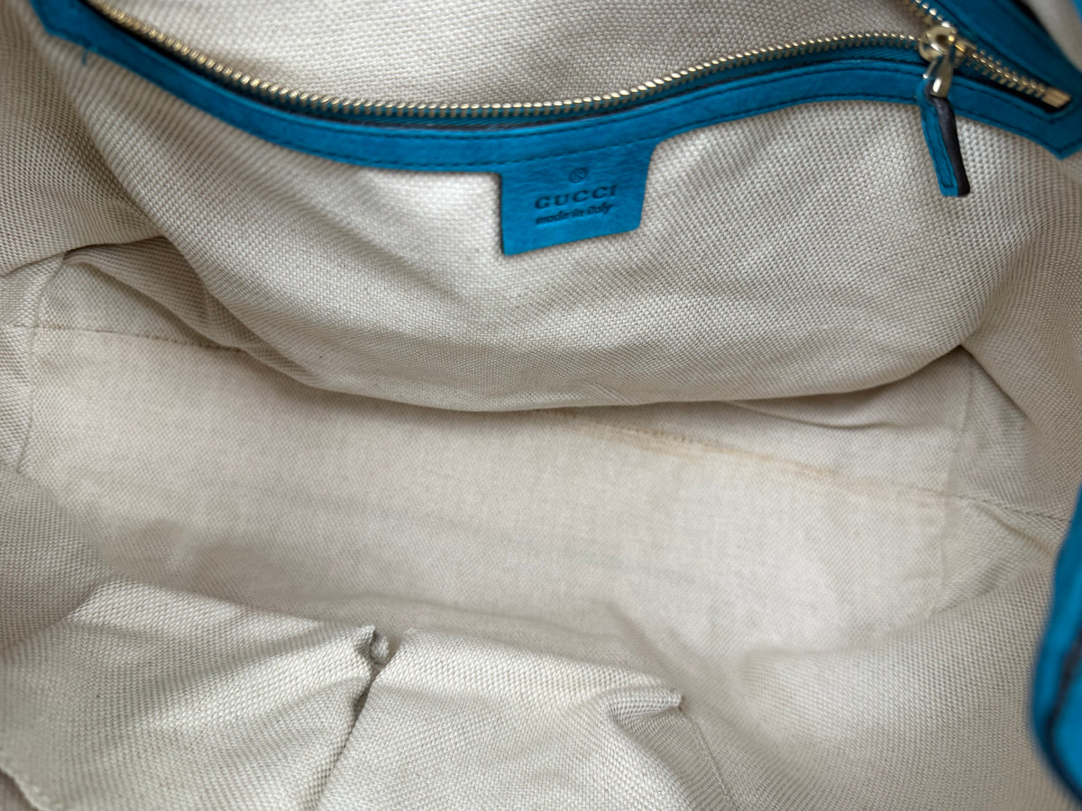Gucci Soho Medium Chain Tote Shoulder Bag in Blue Leather YS23