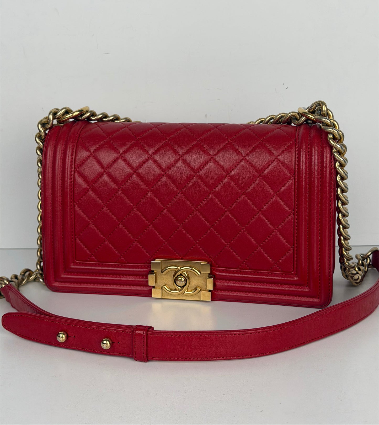Chanel Boy Bag Medium in Red Lambskin Leather Gold Hardware 2015-2016 YE-8