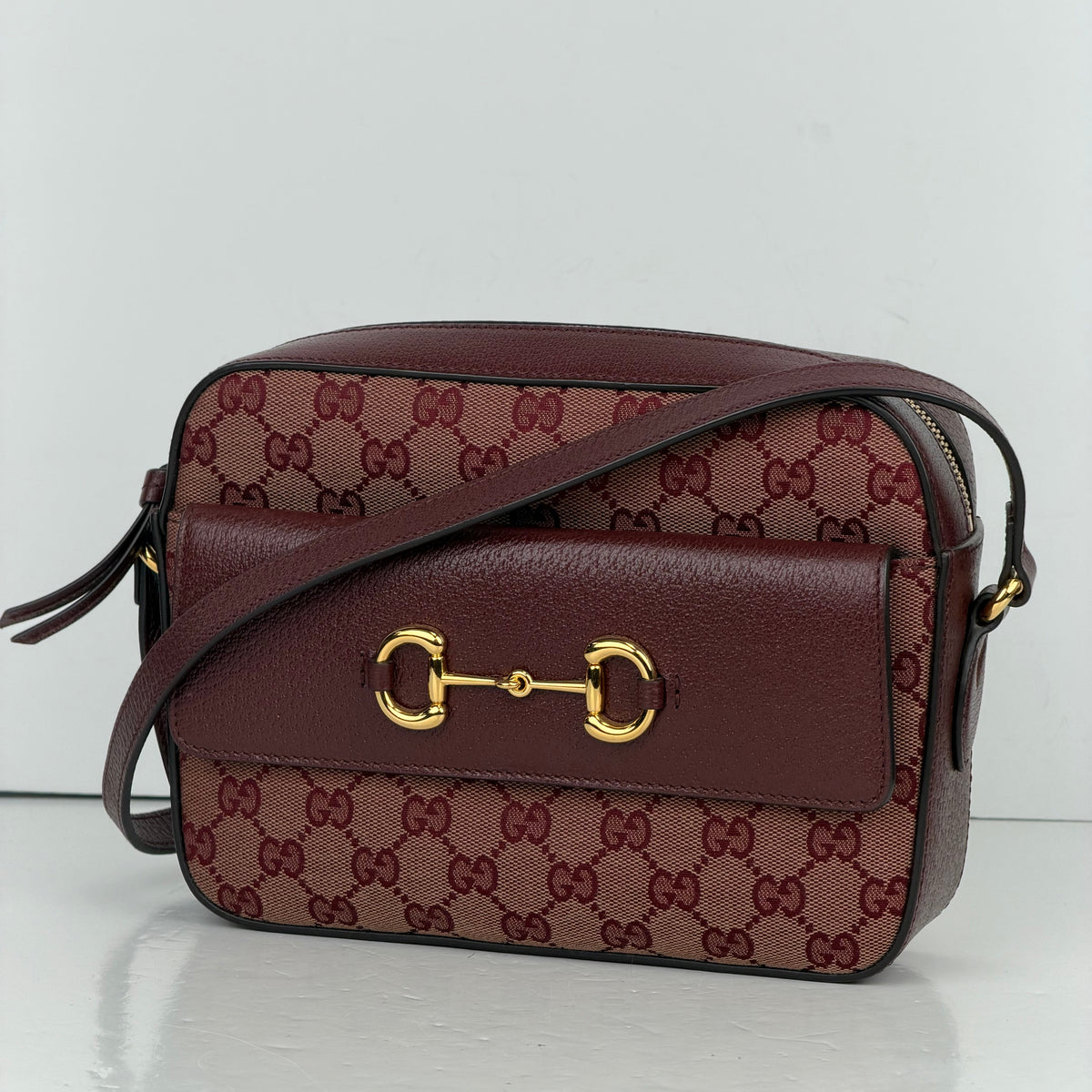 Gucci Horsebit 1955 Flap Pocket Camera Bag in Burgundy GG Canvas YB5