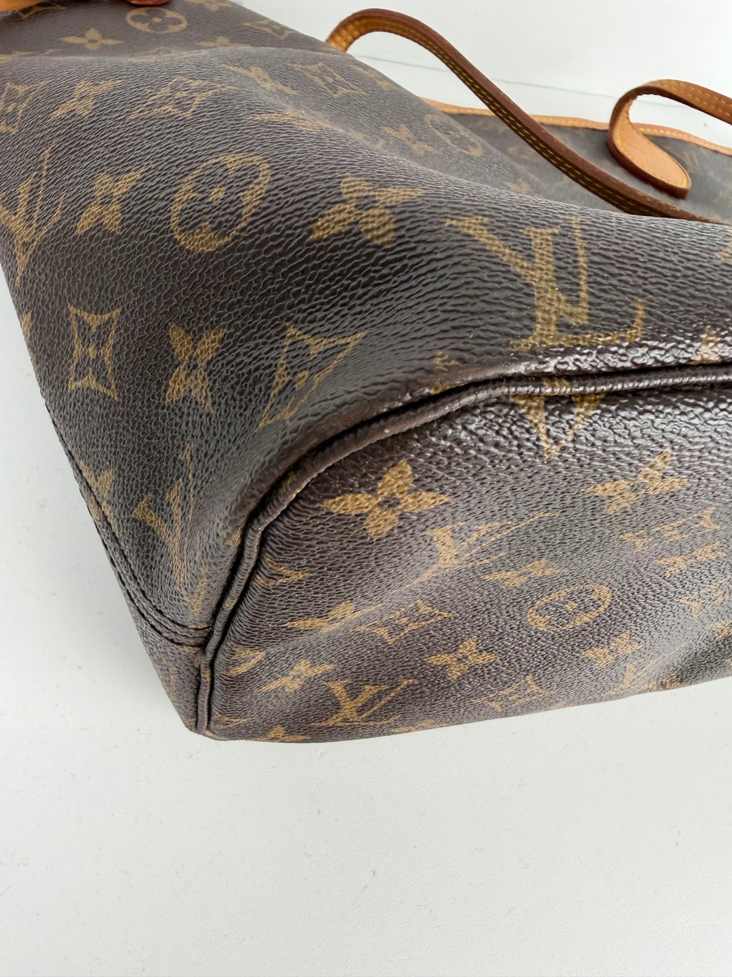 Louis Vuitton Monogram Neverfull Tote Bag MM in Brown LV Monogram Coated Canvas 2019 YS