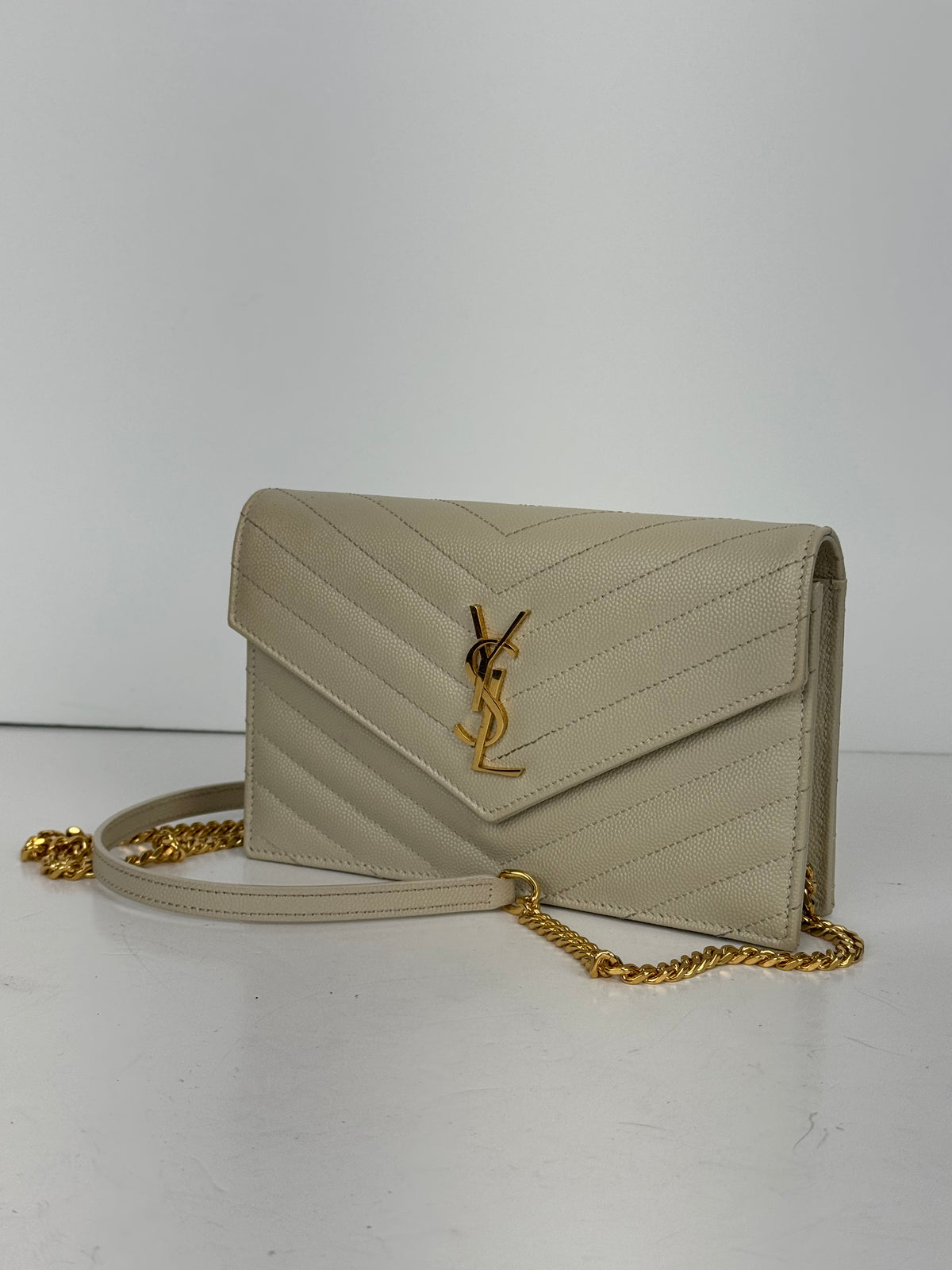 Saint Laurent Classic Cassandre Chain Wallet in Crema Soft Grain de Poudre Leather