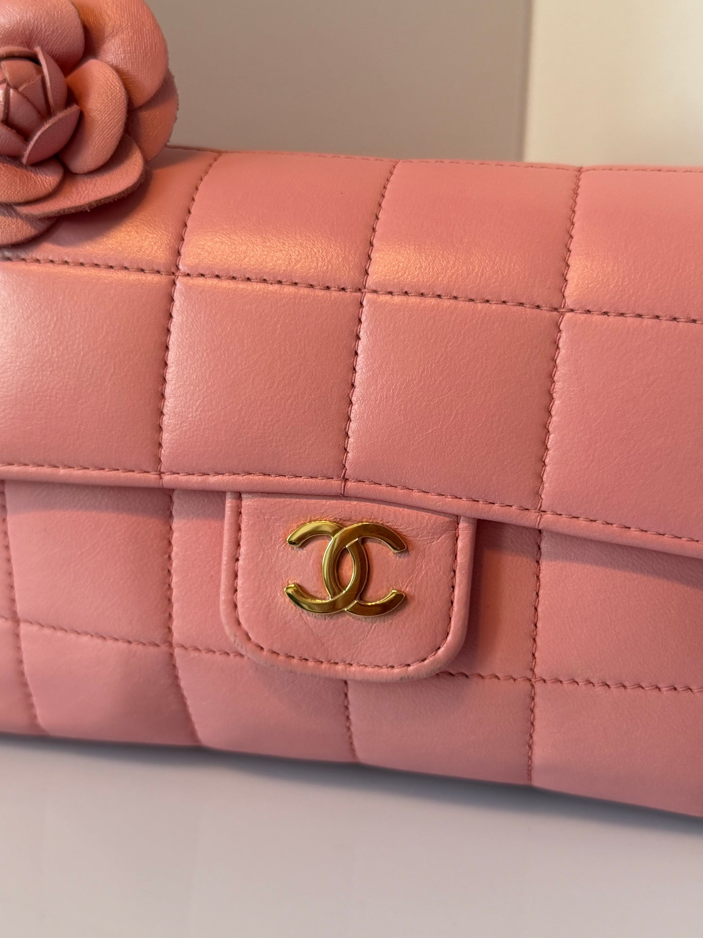 Chanel Lambskin Quilted Mini Chocolate Bar Camellia Flap Pink E1