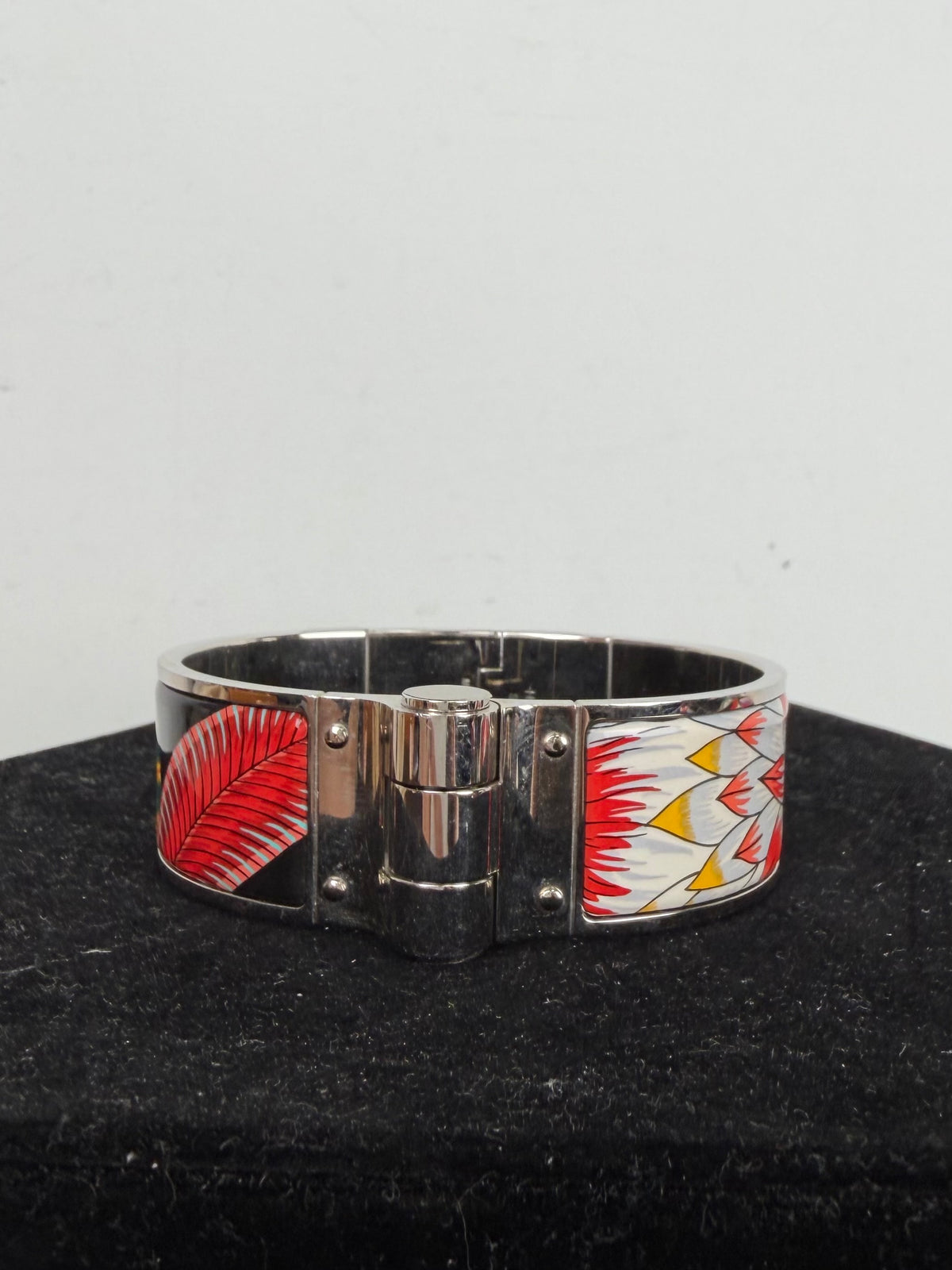 Hermes Savana Dance Wide Hinged Bangle in Colorful Enamel K3