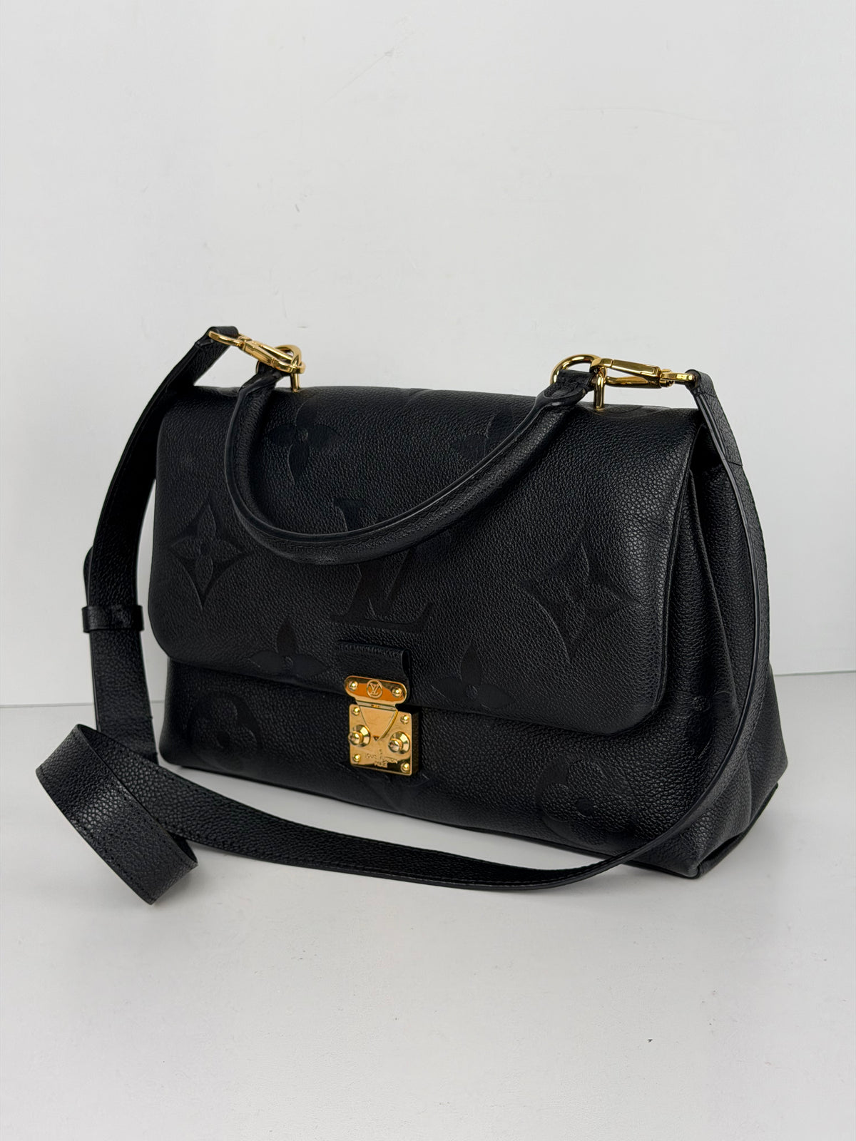 Louis Vuitton Madeleine MM Handbag LV Monogram in Black Empreinte Leather NFC YS2