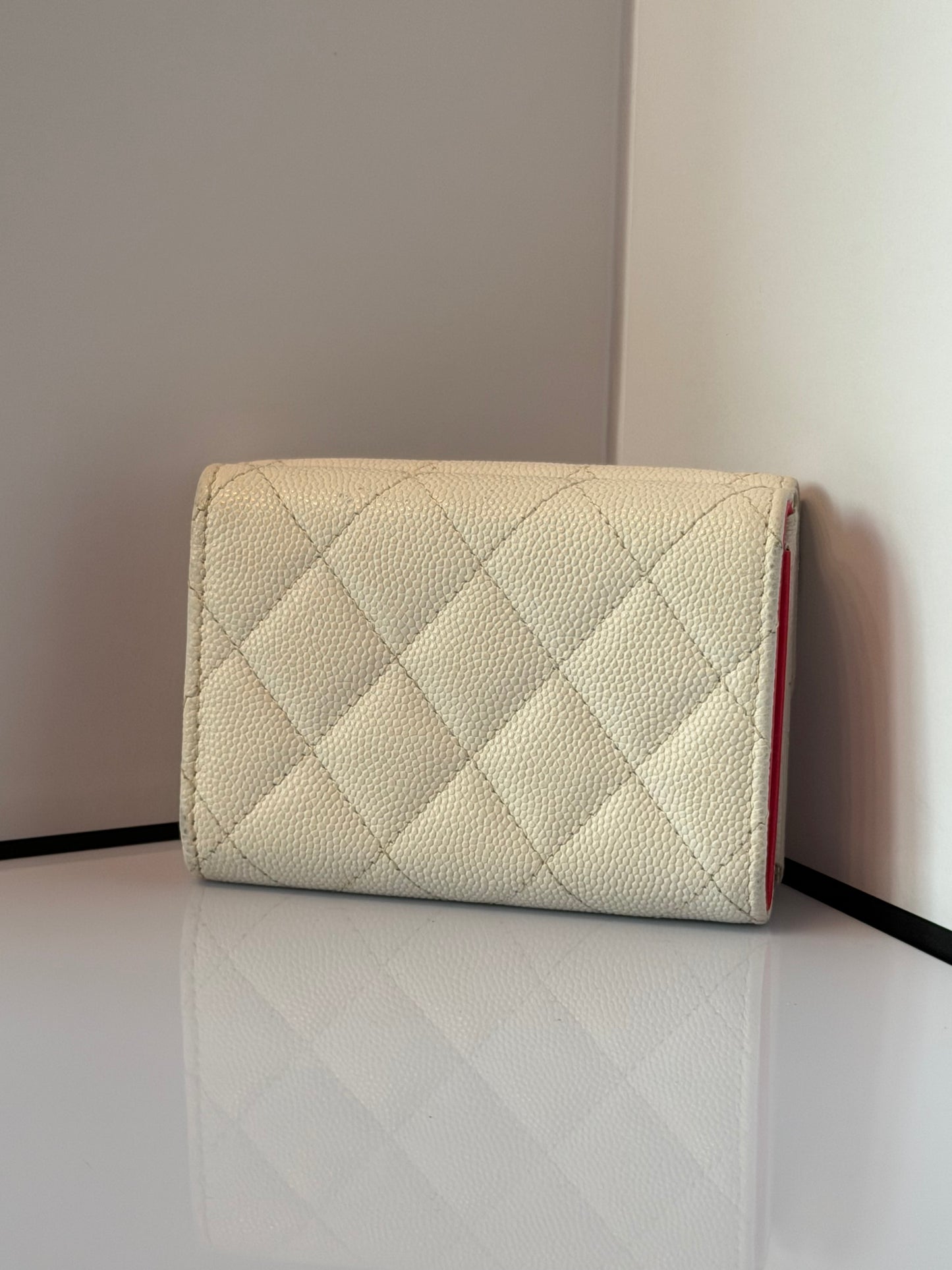 Chanel Small Wallet Trifold White Caviar Leather K3