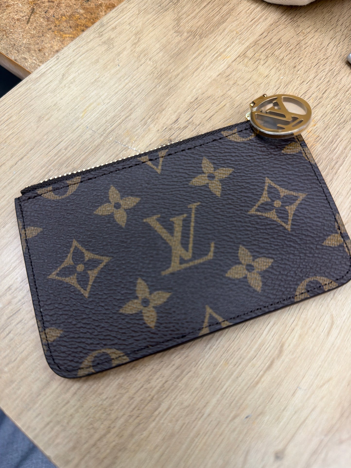 Louis Vuitton Monogram Card Holder / Zip Coin Case – Pink Interior