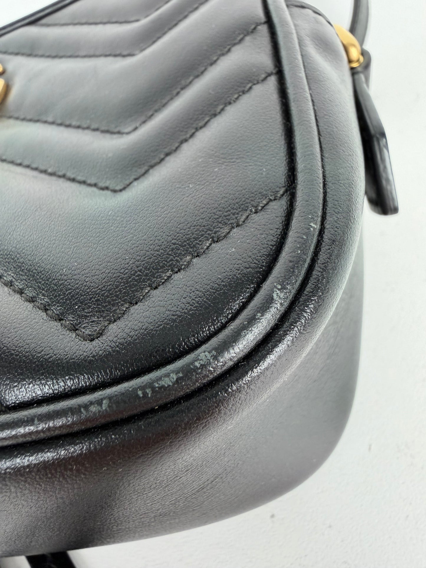Gucci GG Marmont Mini Camera Bag in Black Chevron-Quilted Calfskin Leather S-17