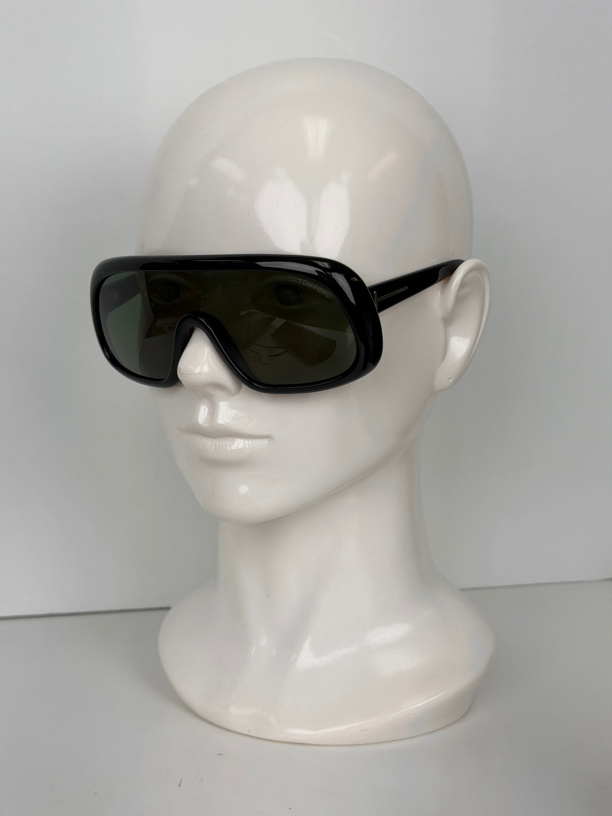 Tom Ford Sven (TF471 01N) Shield Sunglasses in Black Frame with Dark Green Lenses YK-2