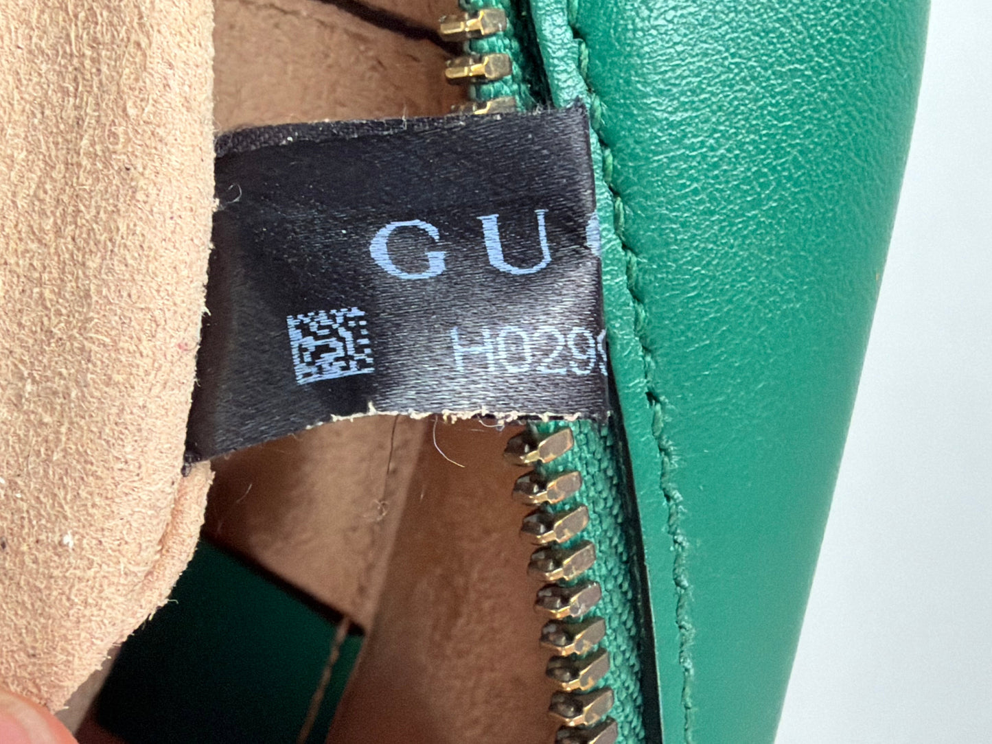 Gucci GG Marmont Shoulder Bag Small in Green Quilted Leather Y-20