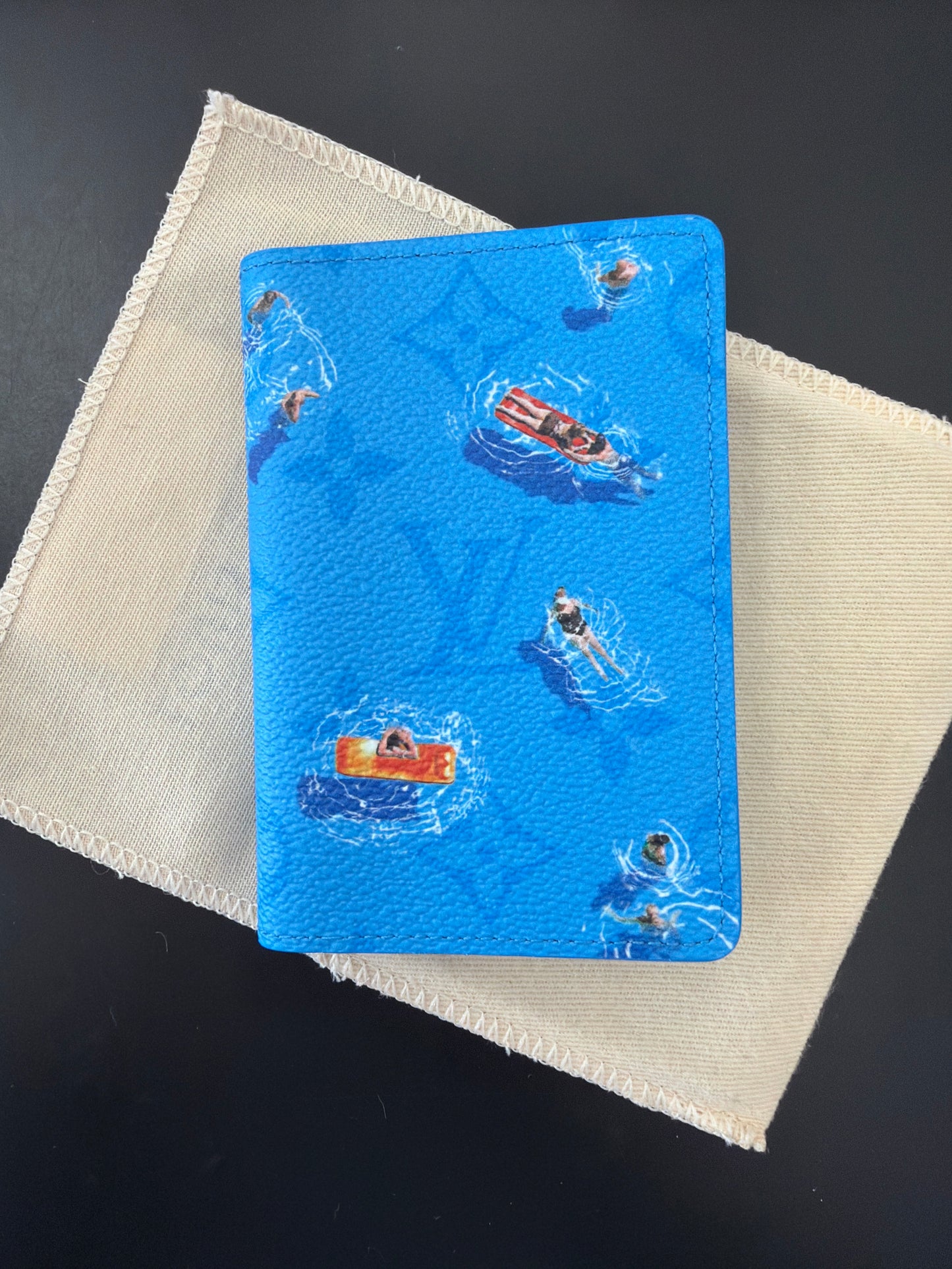 Louis Vuitton Pool Pocket Organizer in vibrant Blue Lagoon