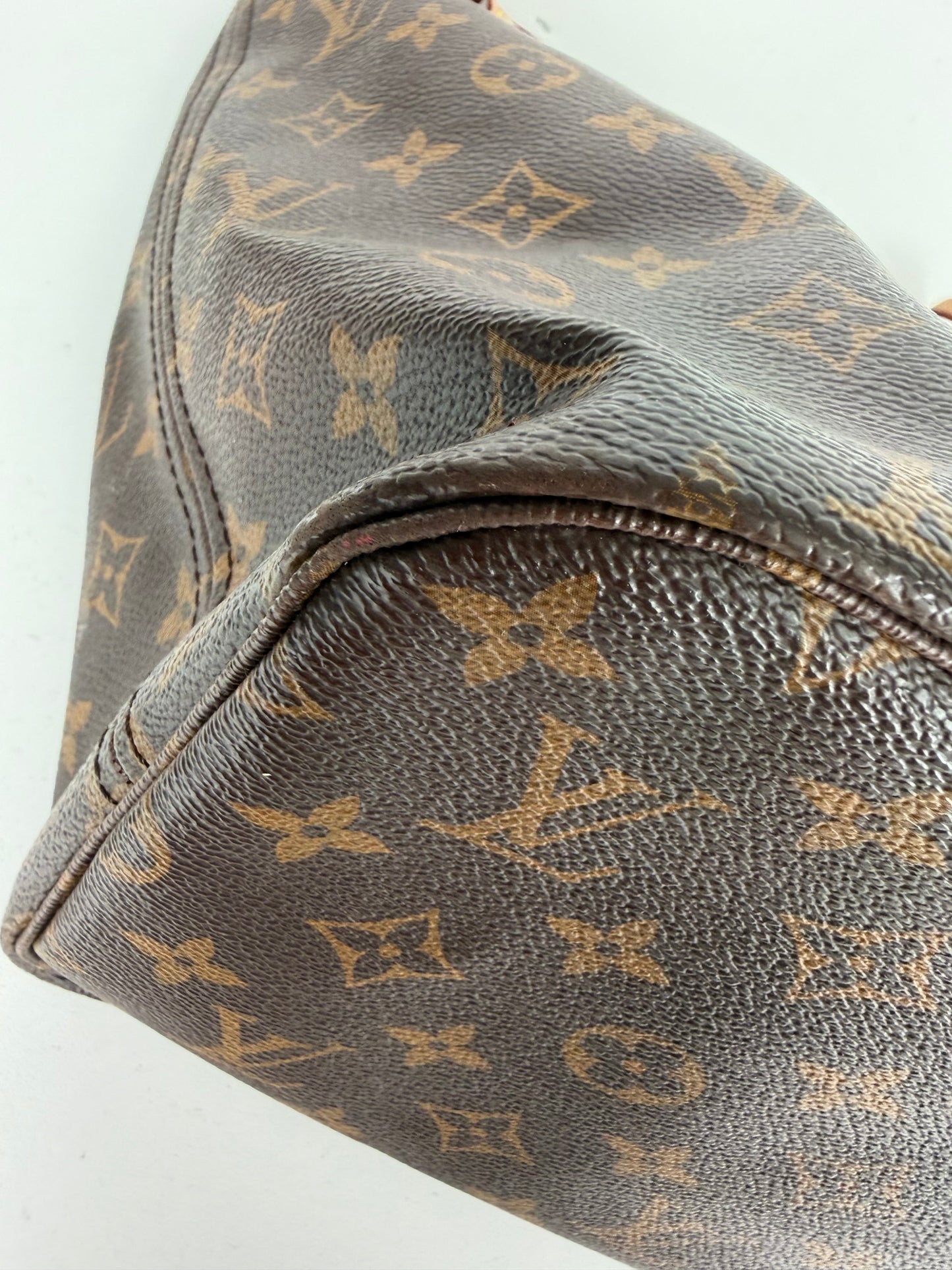 Louis Vuitton Neverfull Tote Bag MM in Brown LV Monogram Coated Canvas 2021 YS