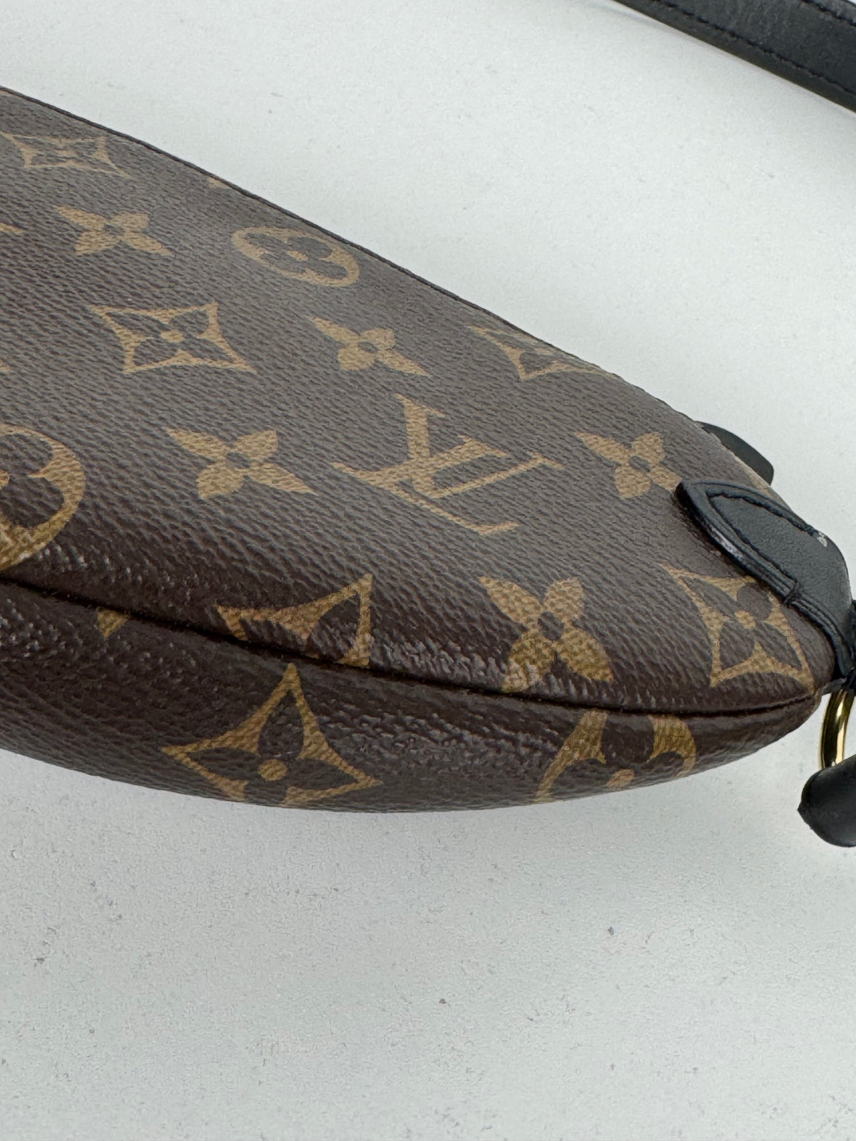 Louis Vuitton Keepit Bumbag in LV Monogram Coated Canvas NFC YC2