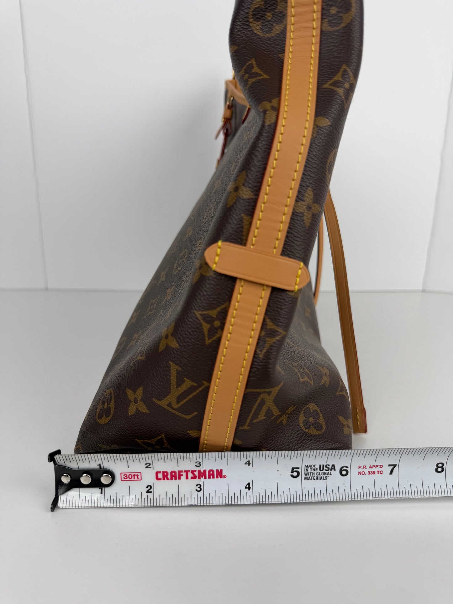 Louis Vuitton CarryAll MM Shoulder Bag in Brown LV Monogram Coated Canvas YC-6