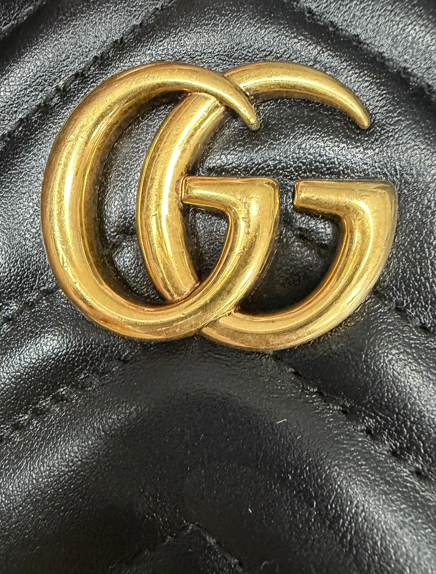 Gucci GG Marmont Mini Camera Bag in Black Chevron-Quilted Calfskin Leather S-17