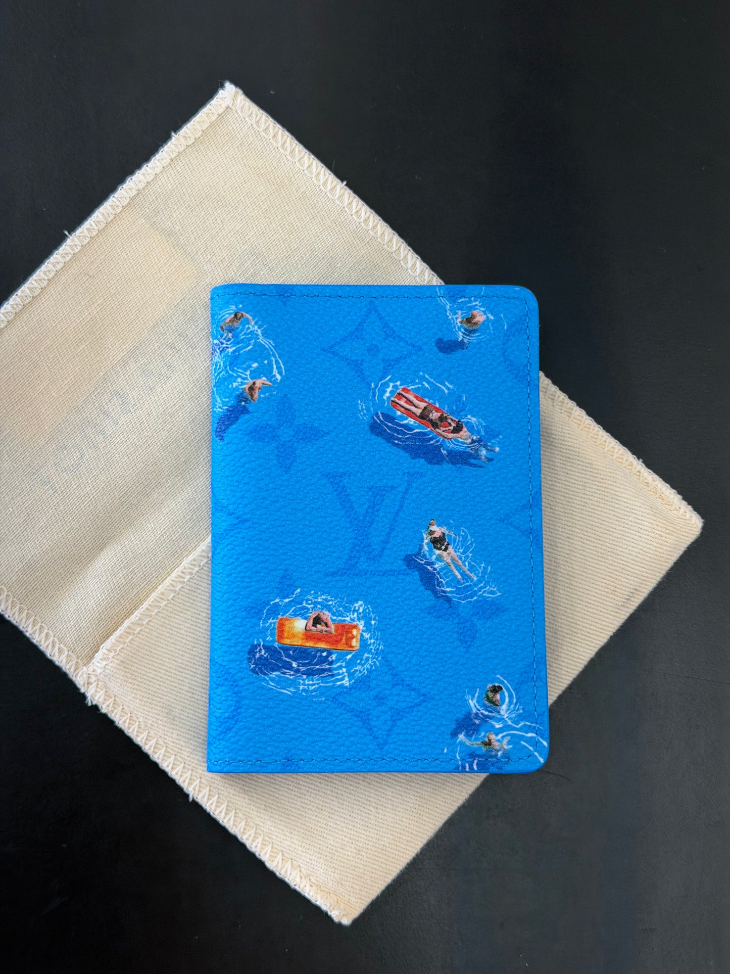 Louis Vuitton Pool Pocket Organizer in vibrant Blue Lagoon