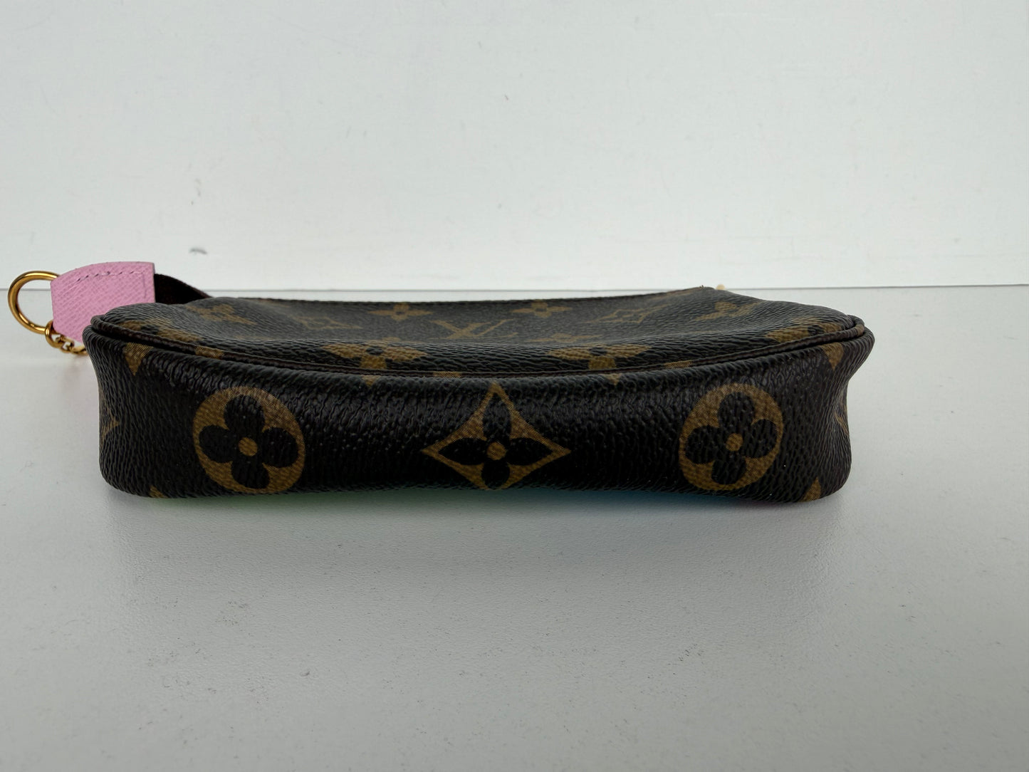 Louis Vuitton Christmas Animation Japanese Garden Mini Pochette Accessories Bag in LV Monogram Canvas 2021 YS-10