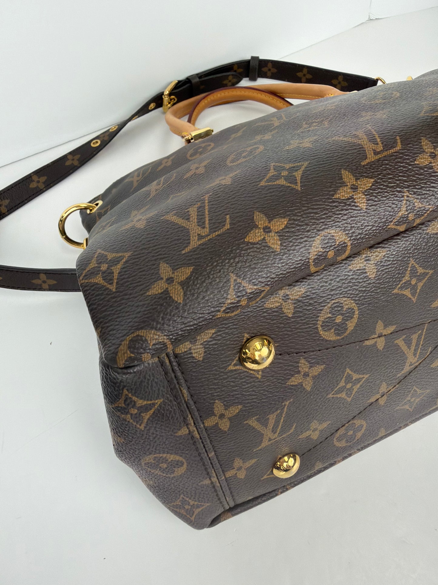 Louis Vuitton Monogram Pallas MM Tote Bag in Cerise Red Leather YC1 L10