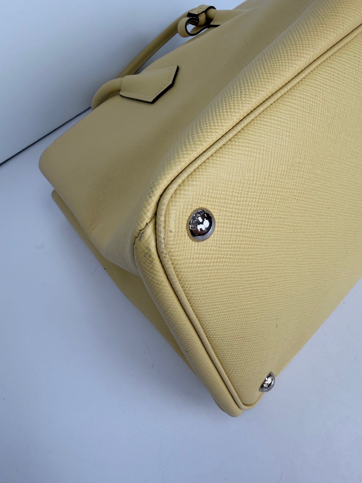 Prada Saffiano Cuir Large Double Tote Bag in Yellow Saffiano Cuir Leather YU2