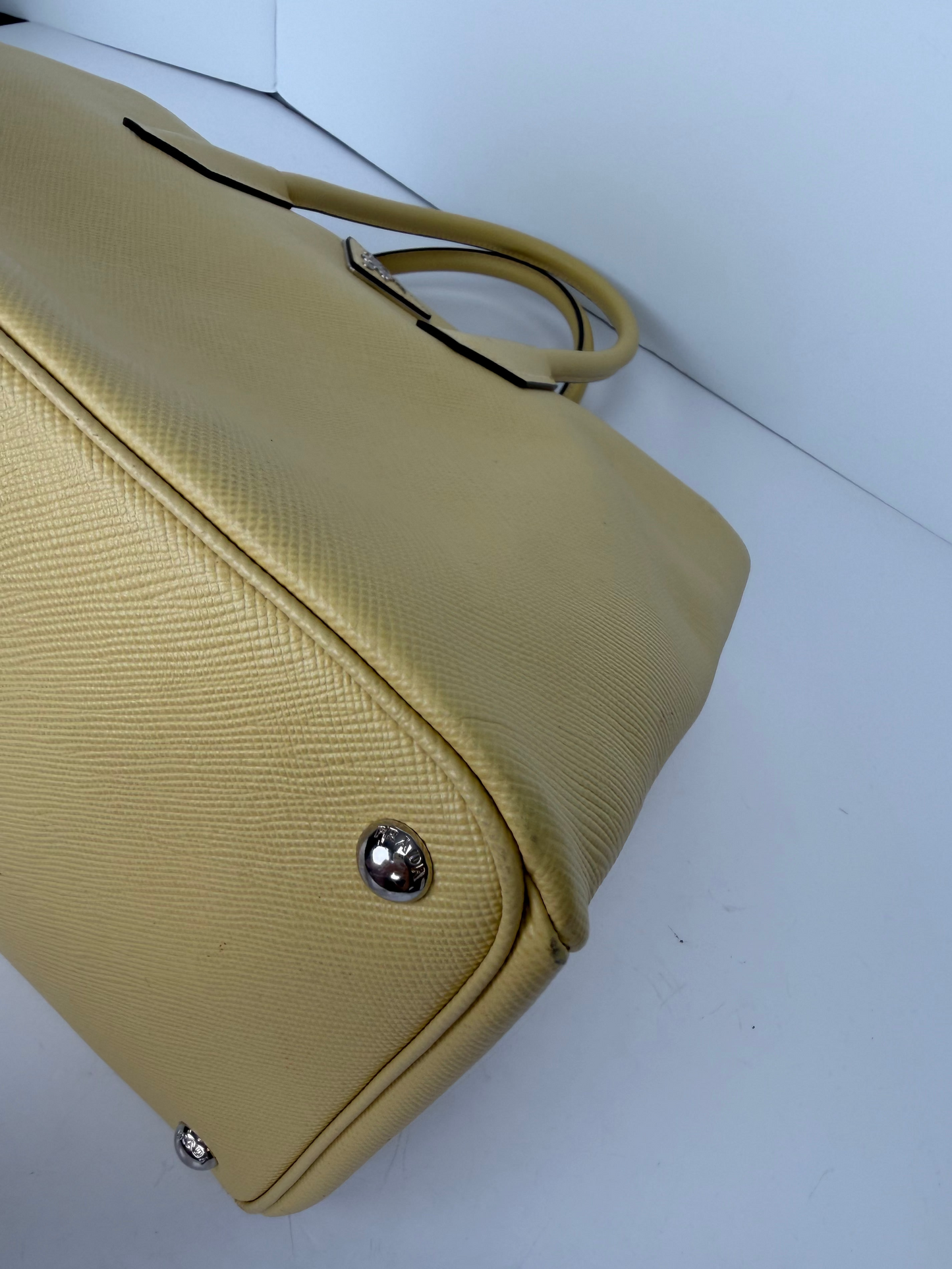 Prada Saffiano Cuir Large Double Tote Bag in Yellow Saffiano Cuir Leather YU2