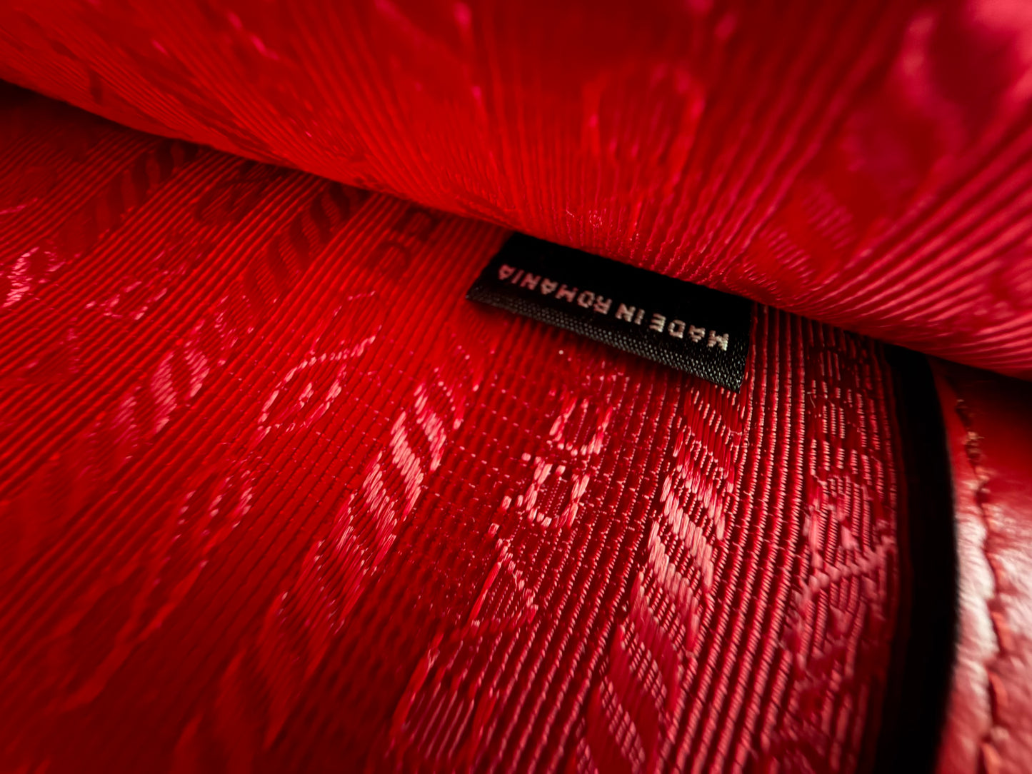 Prada Chain Shoulder Bag in Red Saffiano Leather YU2