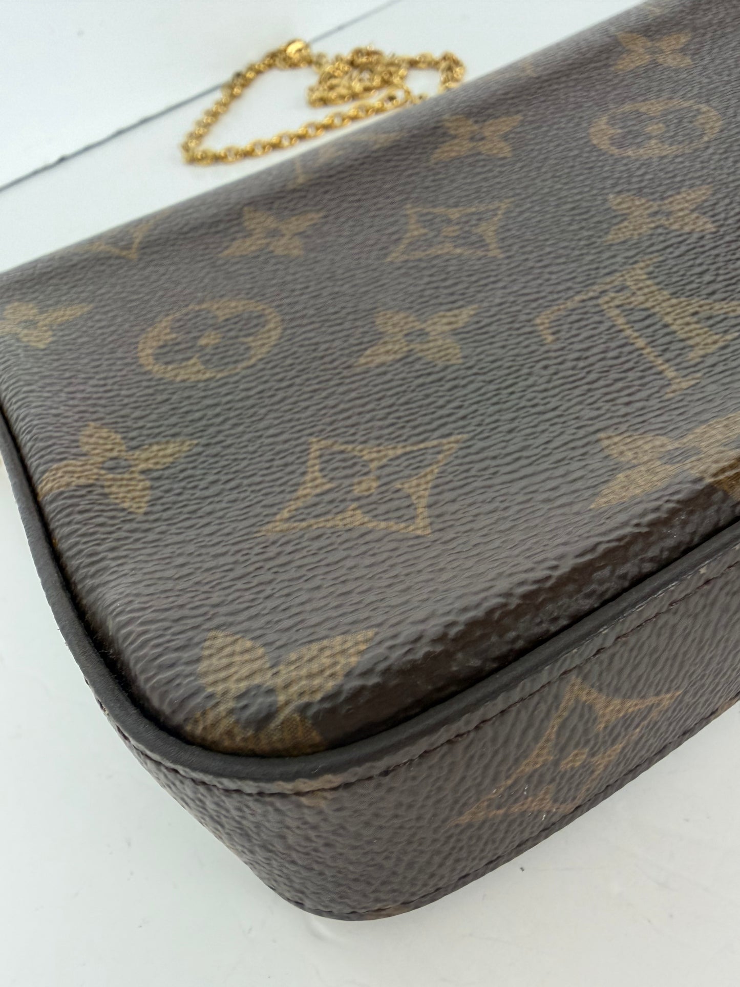 Louis Vuitton Pochette Felicie in Brown Monogram Coated Canvas YS18