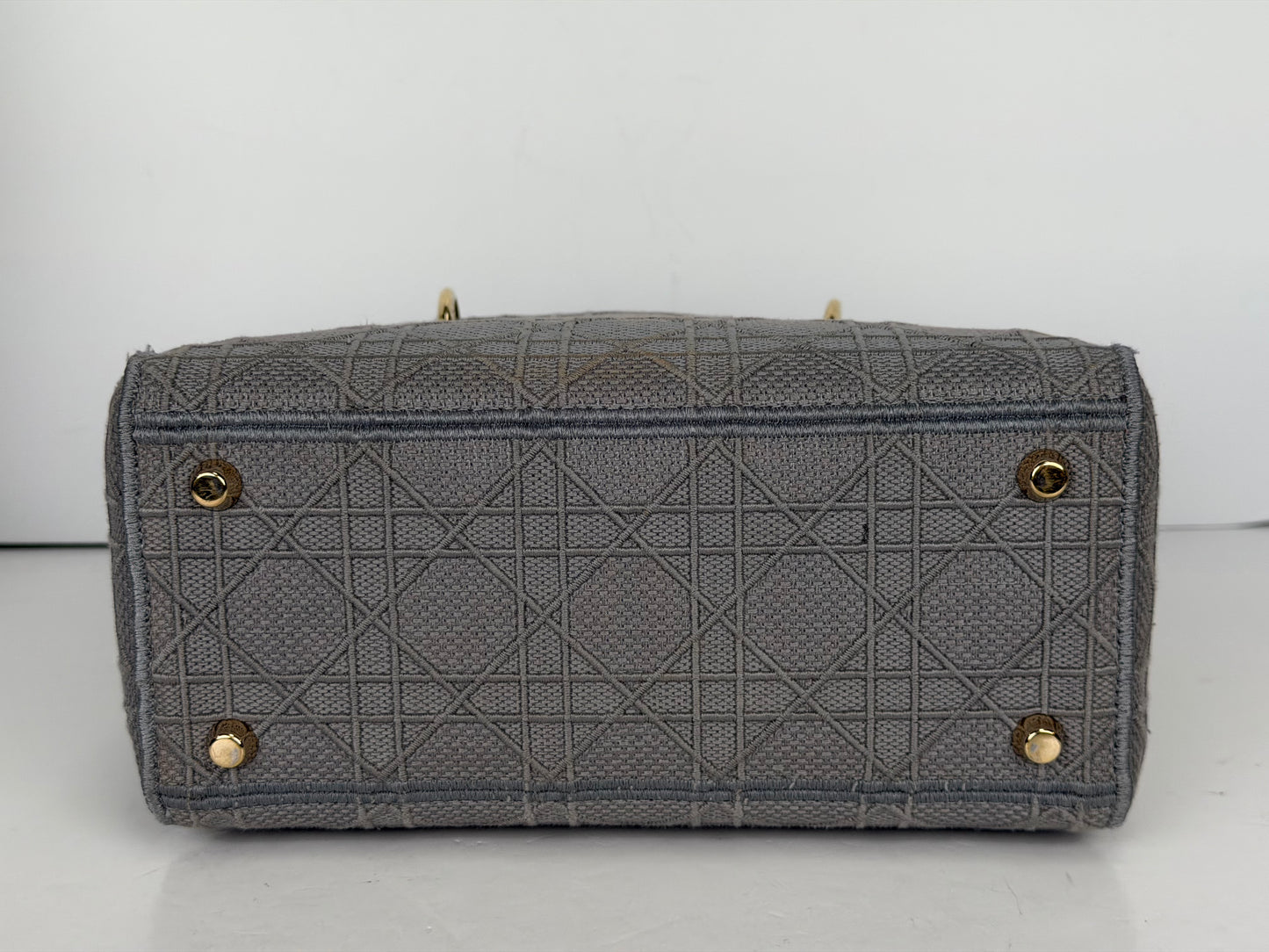 Christian Dior Medium Lady D-Lite Bag in Gray Cannage Embroidery YF5
