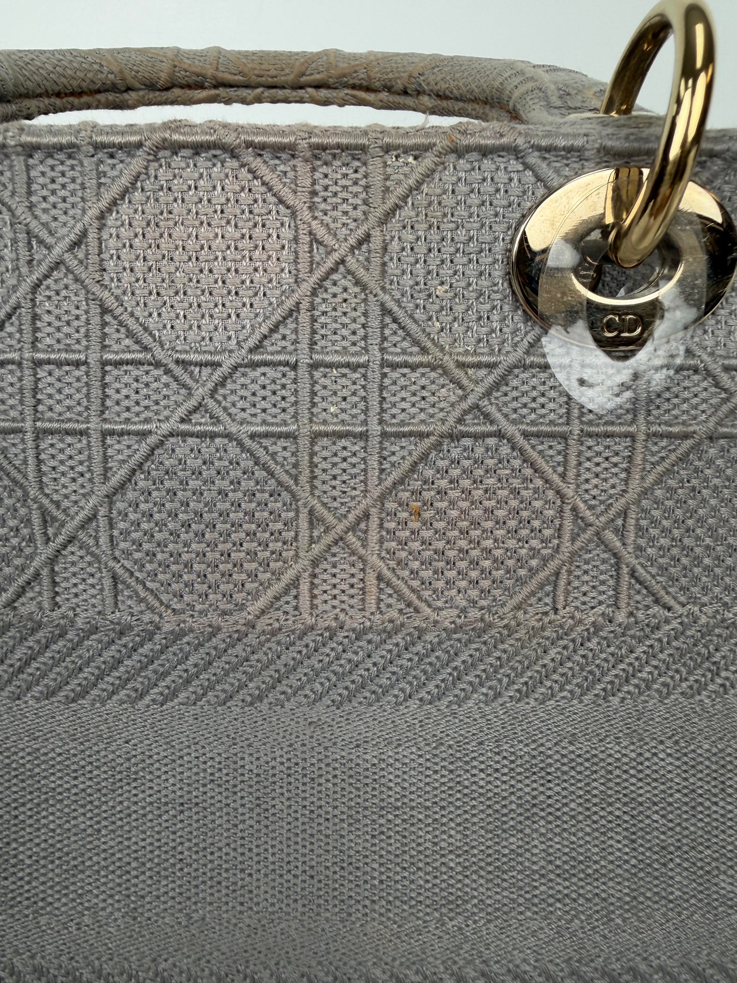 Christian Dior Medium Lady D-Lite Bag in Gray Cannage Embroidery YF5