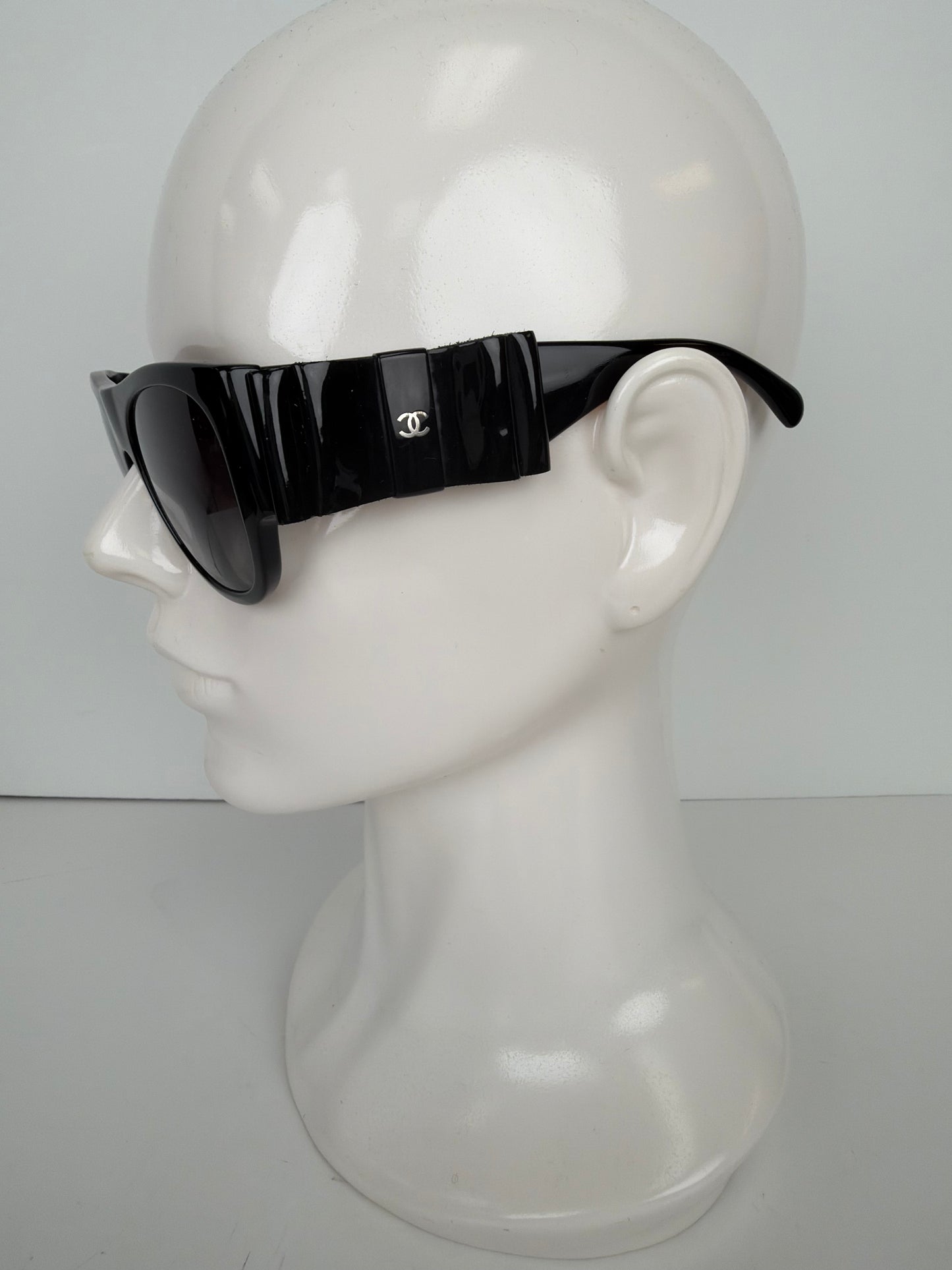 Chanel Black Acetate Oversized Bow Sunglasses YK1