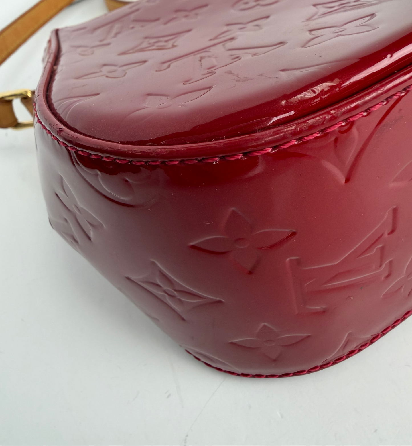 Louis Vuitton Monogram Vernis Bellflower Crossbody Bag 2011 YS26
