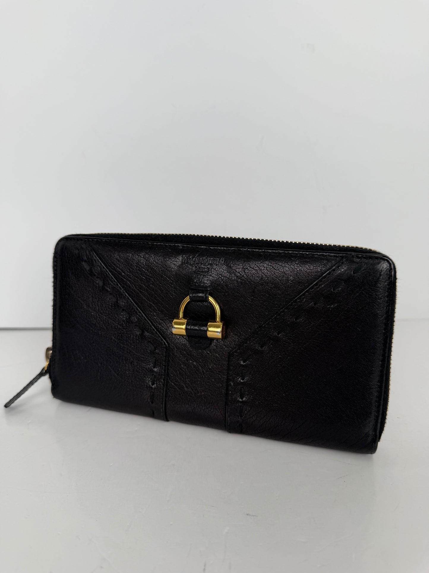 Yves Saint Laurent Muse Zip Wallet in Black Leather YK1