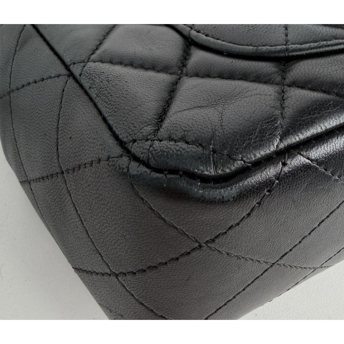 Chanel Mini Rectangular Flap Bag in Black Quilted Lambskin 2019 D-2