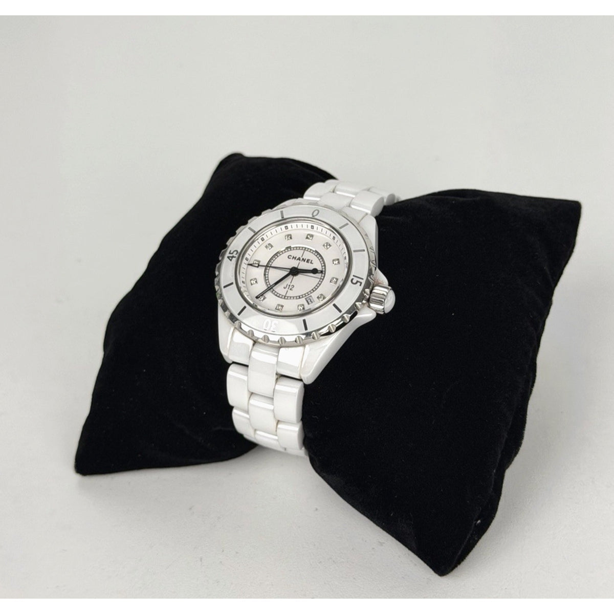 Chanel Watch J12 H1628 White Ceramic Quartz Diamond Markers 33mm Limited Edition