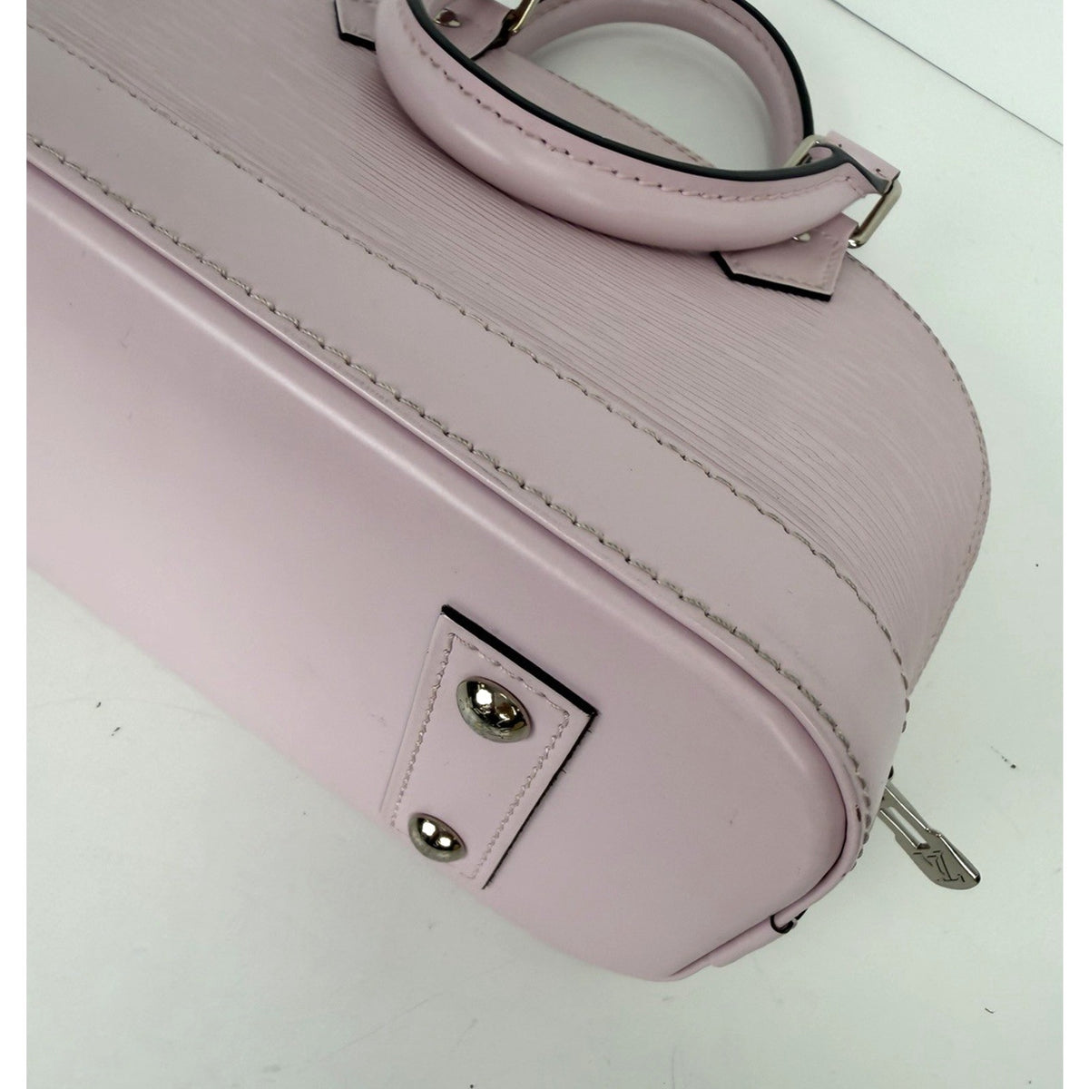 Louis Vuitton Alma BB Handbag in Pink Epi Leather Silver-Tone Hardware S02