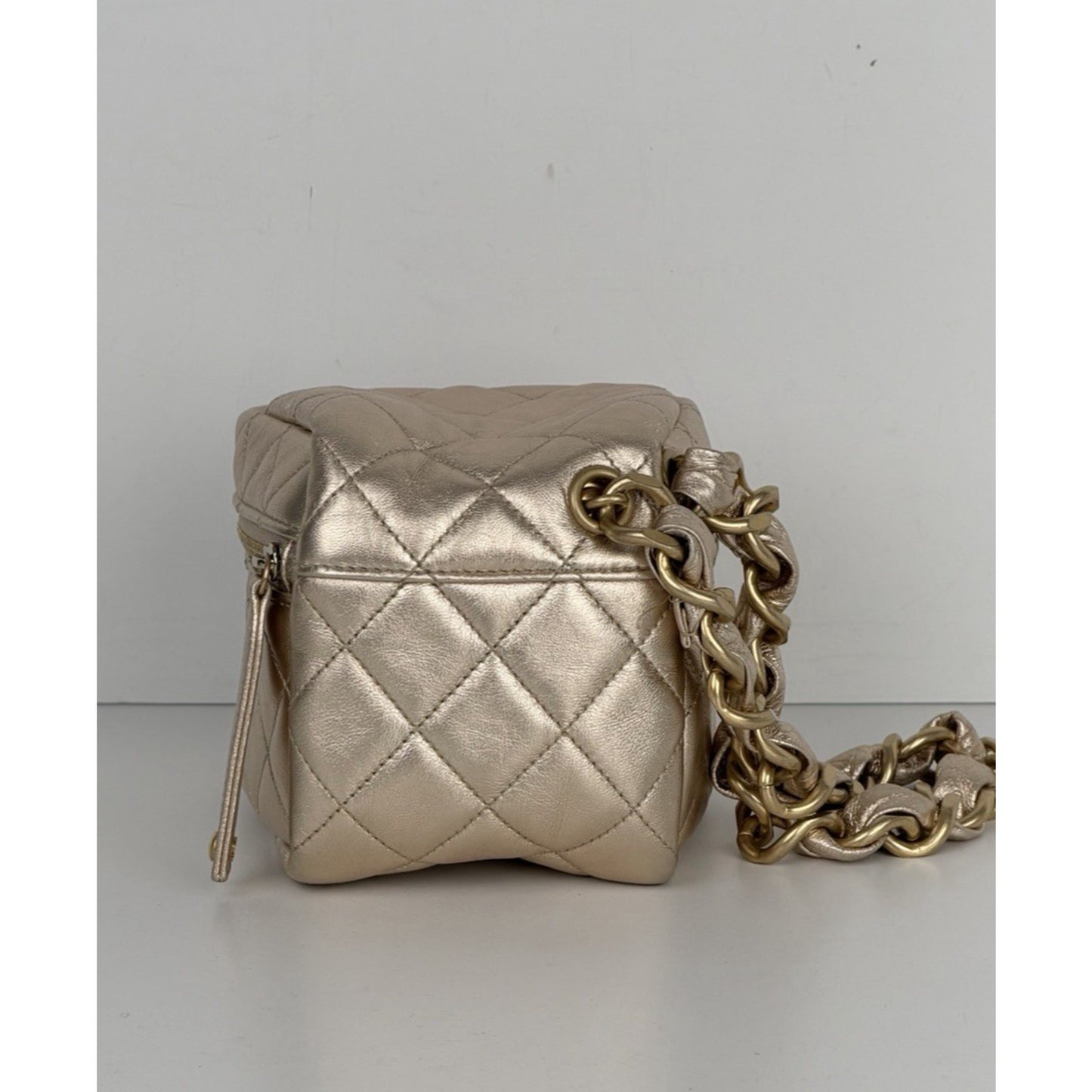 Chanel CC Cube Vanity Chain Bag Gold Quilted Metallic Lambskin 2021-2022 U3