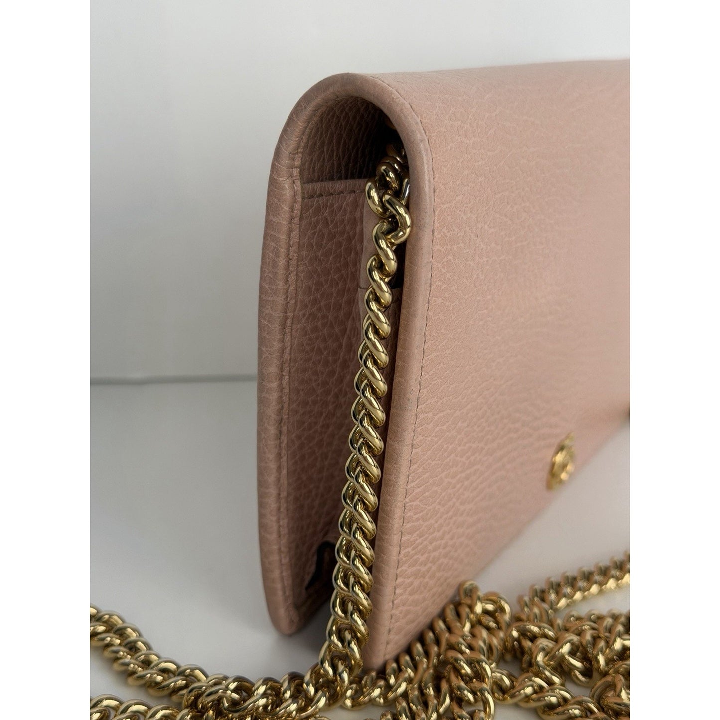 Gucci GG Marmont Leather Wallet on Chain Distinctive Quilted Pink Leather S07