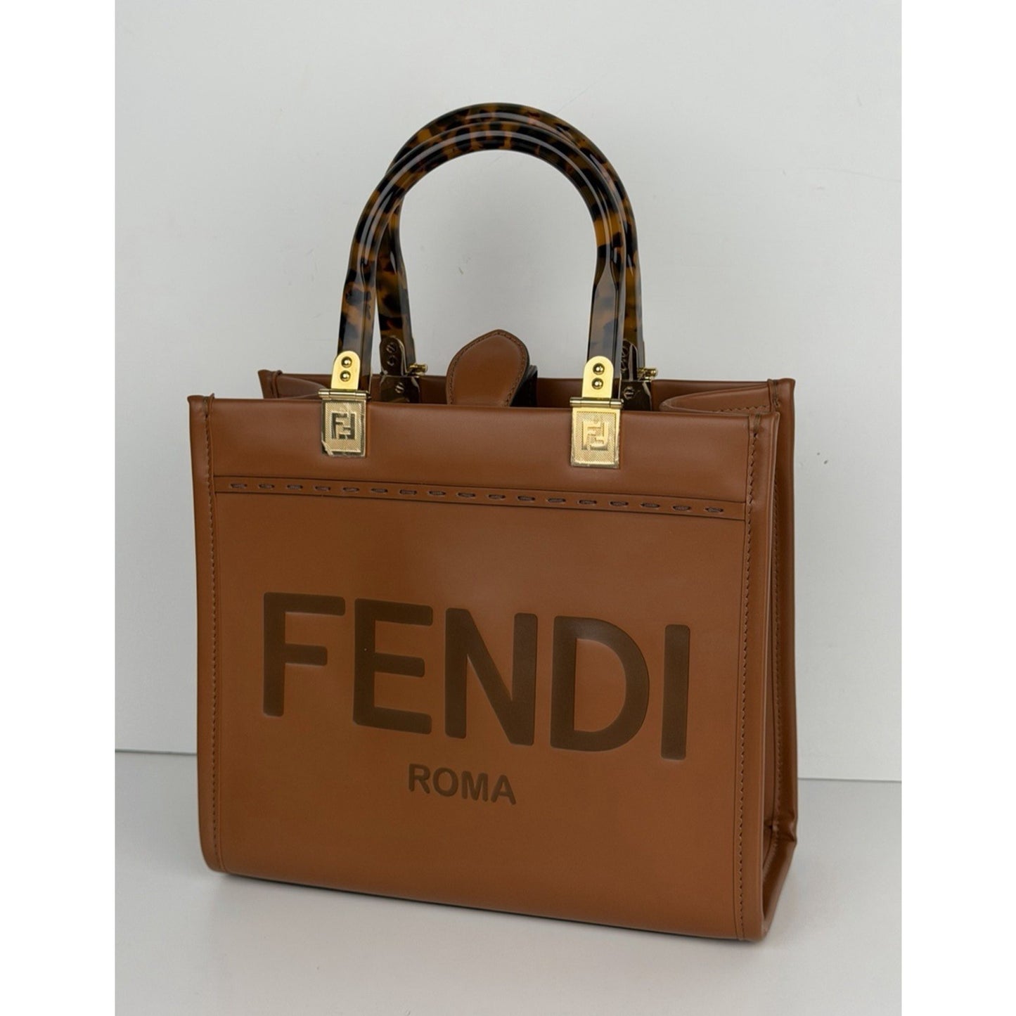 Fendi Sunshine Tote Bag in Brown Leather and Plexiglass Handles B3